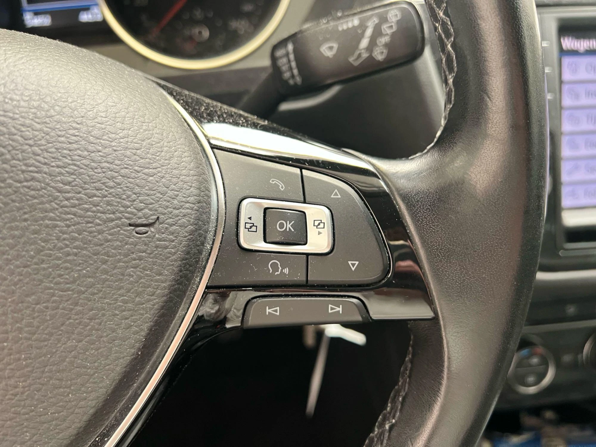 Volkswagen Tiguan 1.4 TSI Connected Series