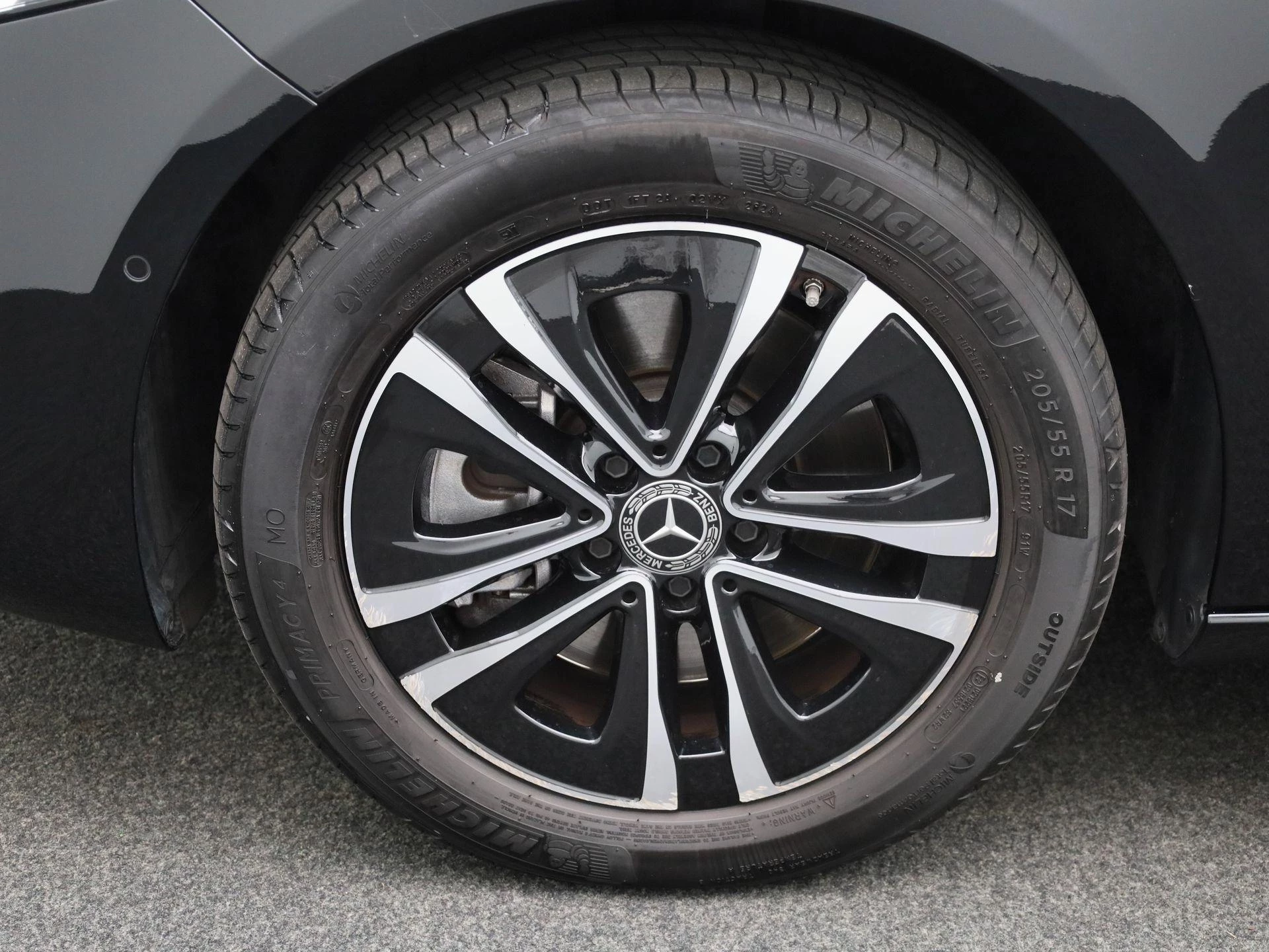 Mercedes-Benz-A-Klasse-image-14