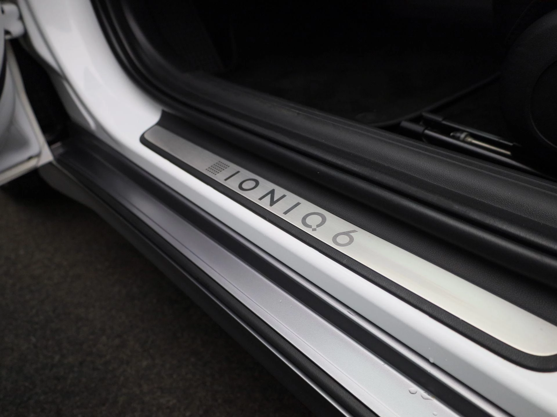Hyundai IONIQ 6 53 kWh Core Plus