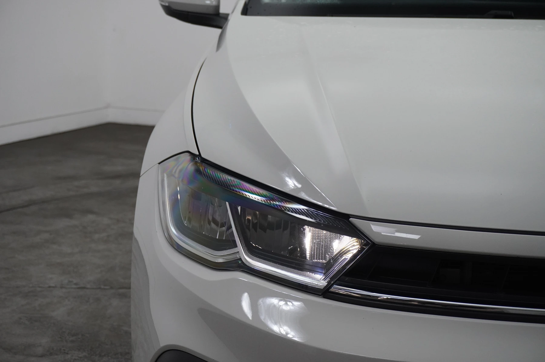 Volkswagen-Polo-image-35