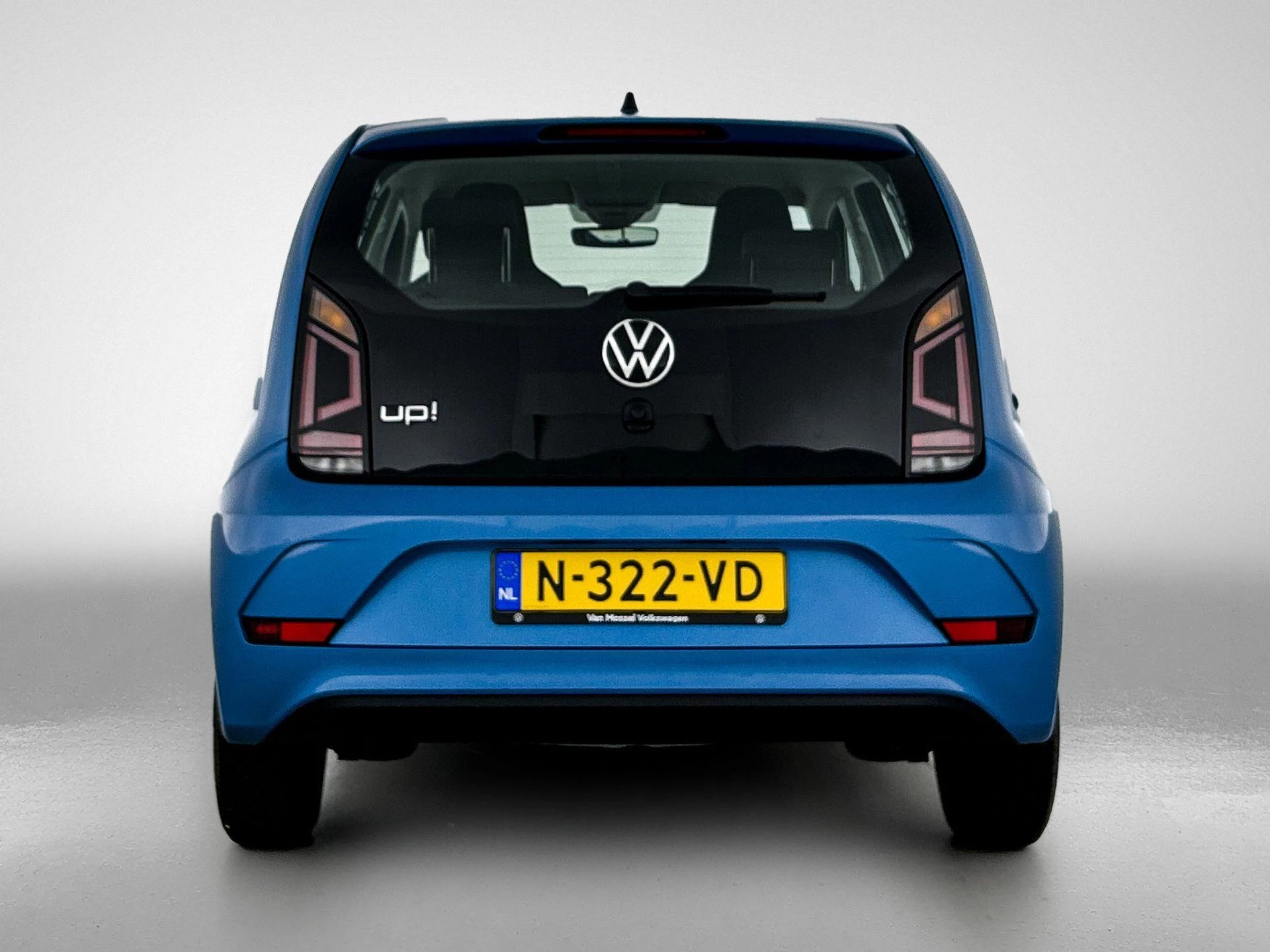 Volkswagen-up!-image-2