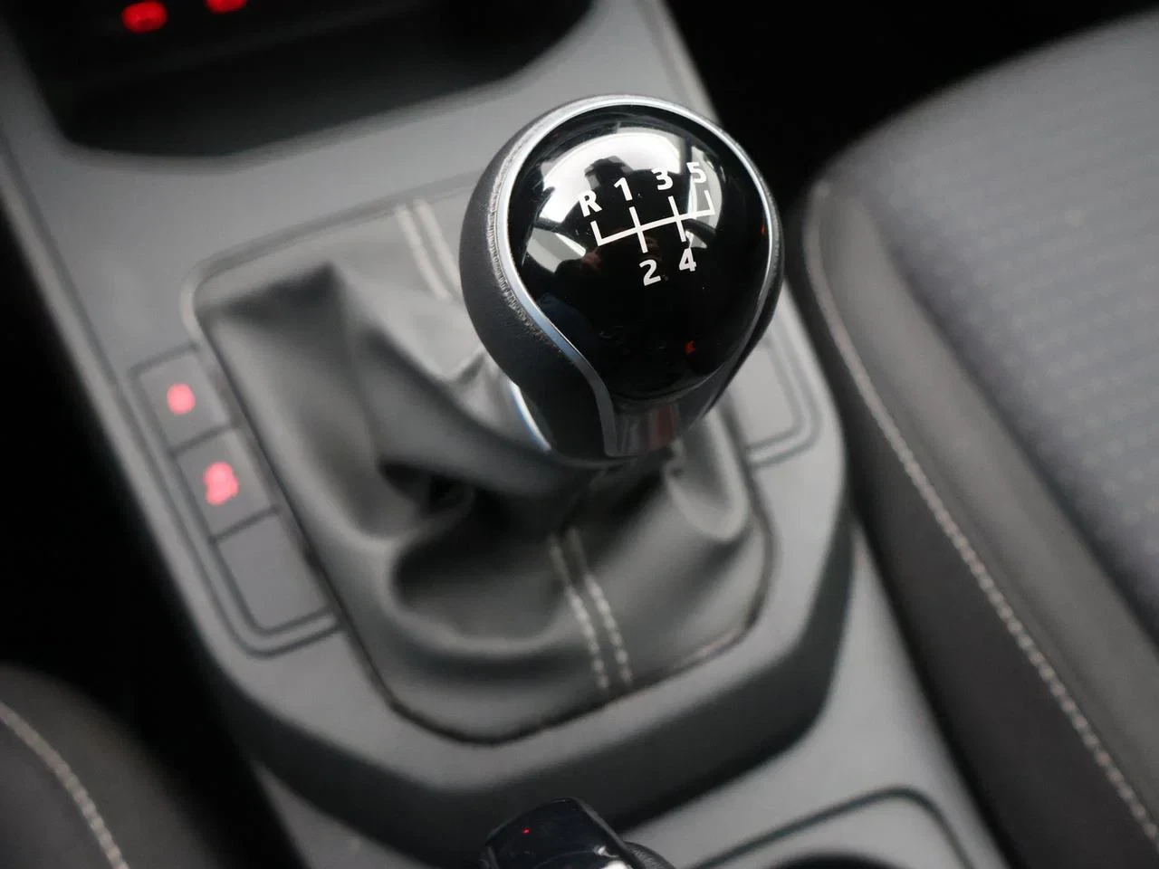 SEAT-Ibiza-image-16
