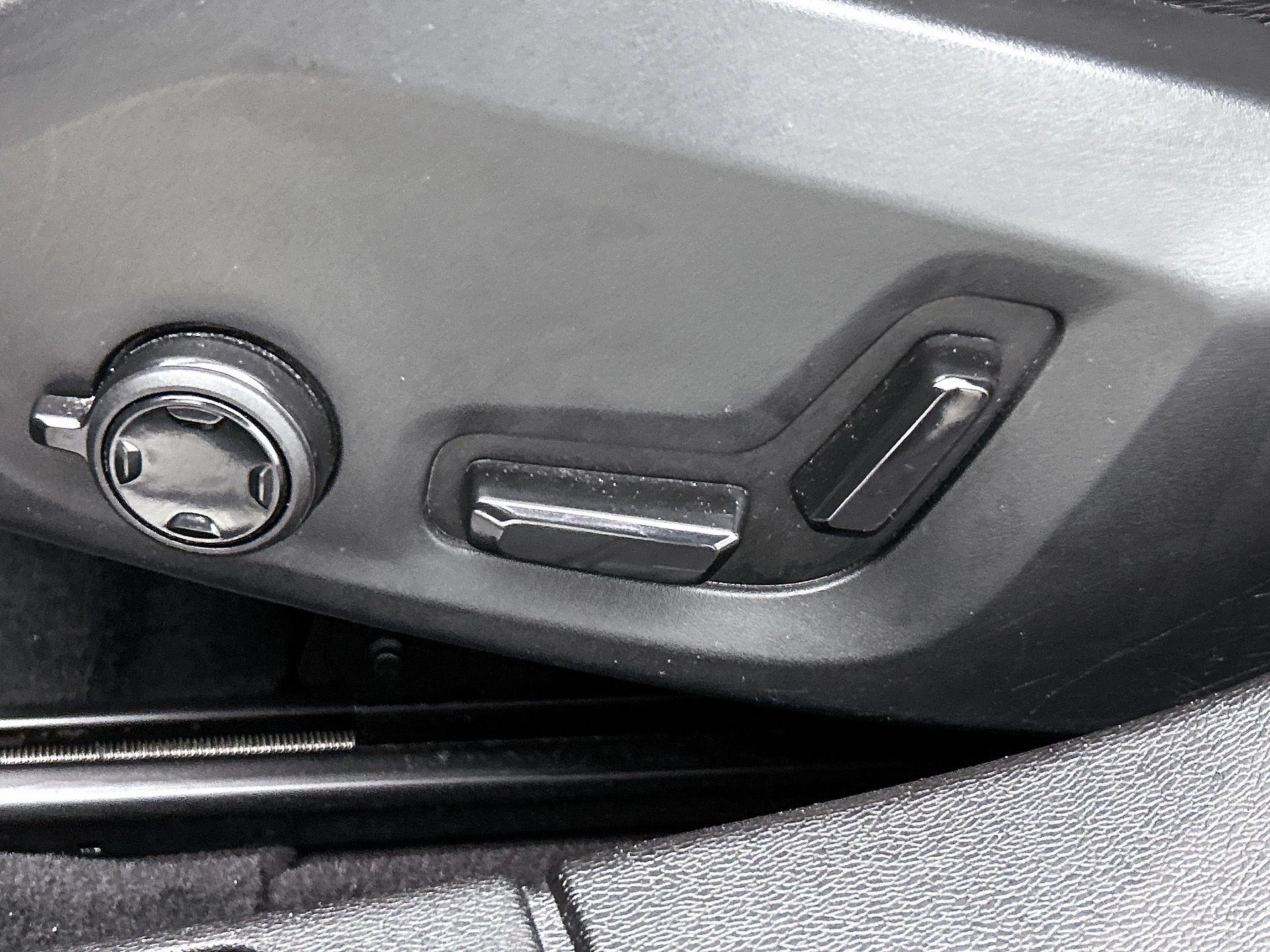 Volvo-S60-image-24