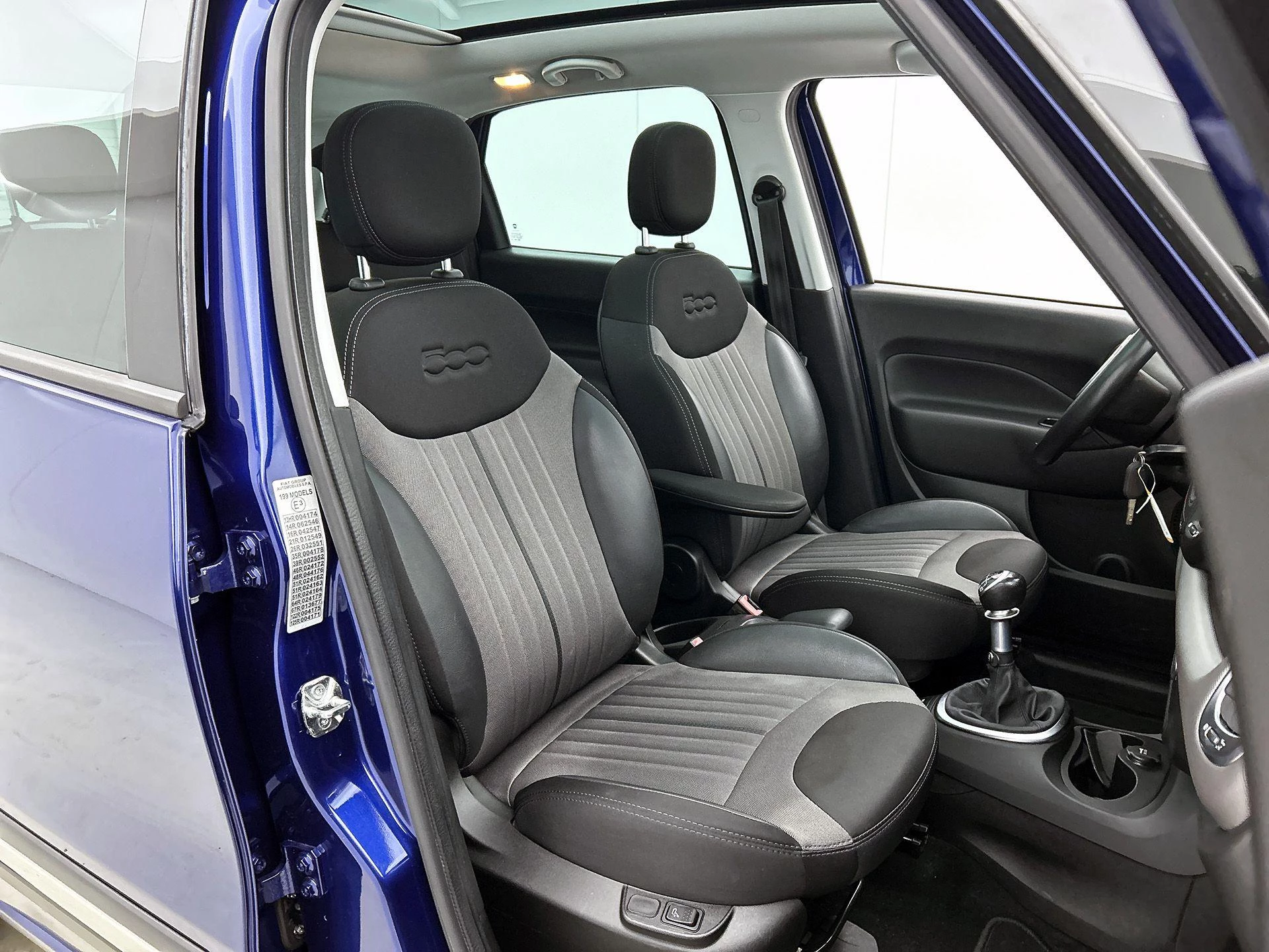 Fiat-500L-image-33