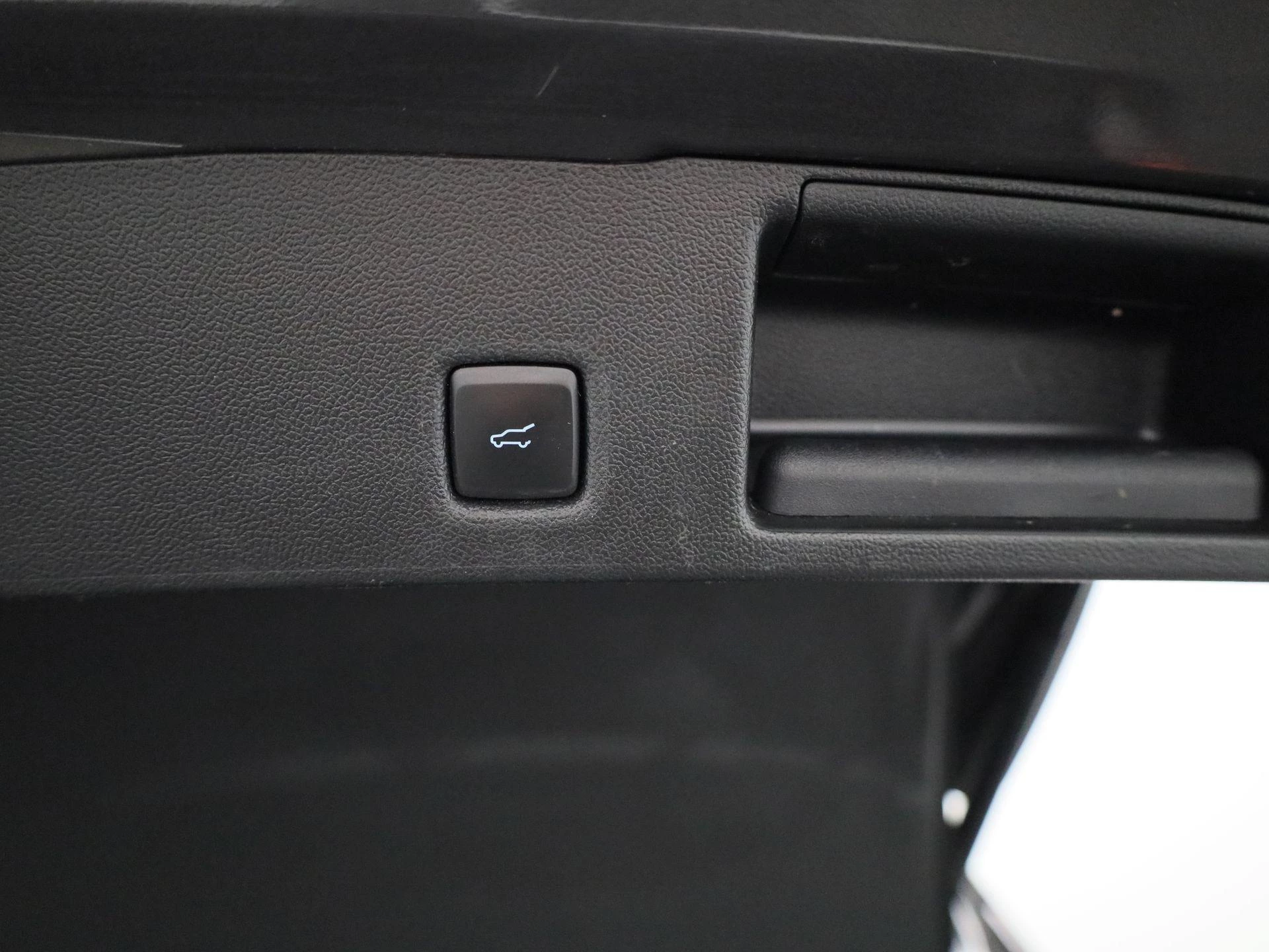 Ford-Kuga-image-12