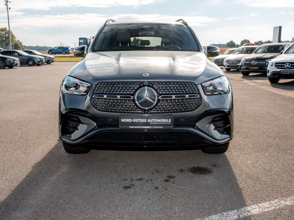 Mercedes-Benz-GLE 450 d-image-3