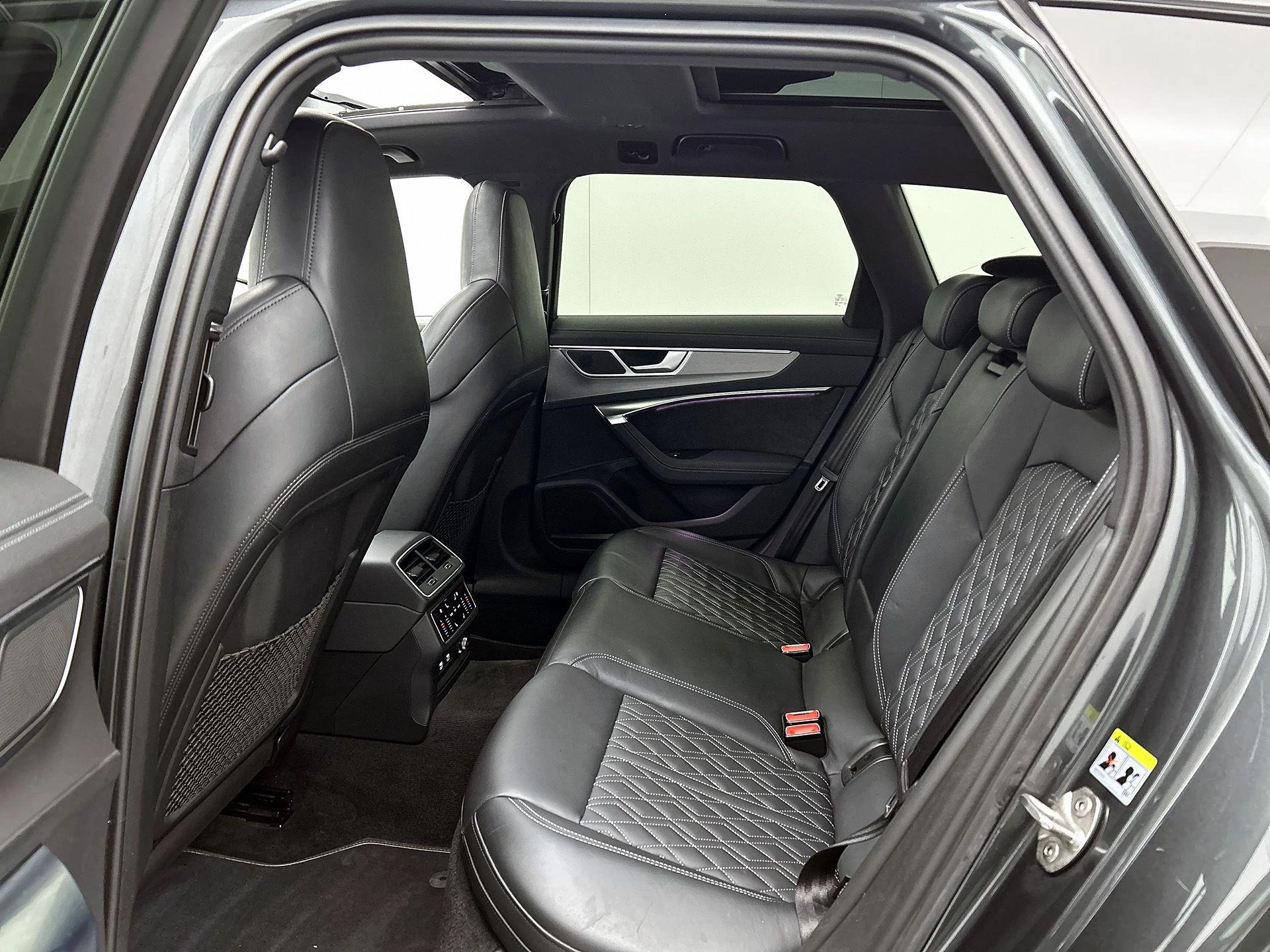 Audi-A6-image-36