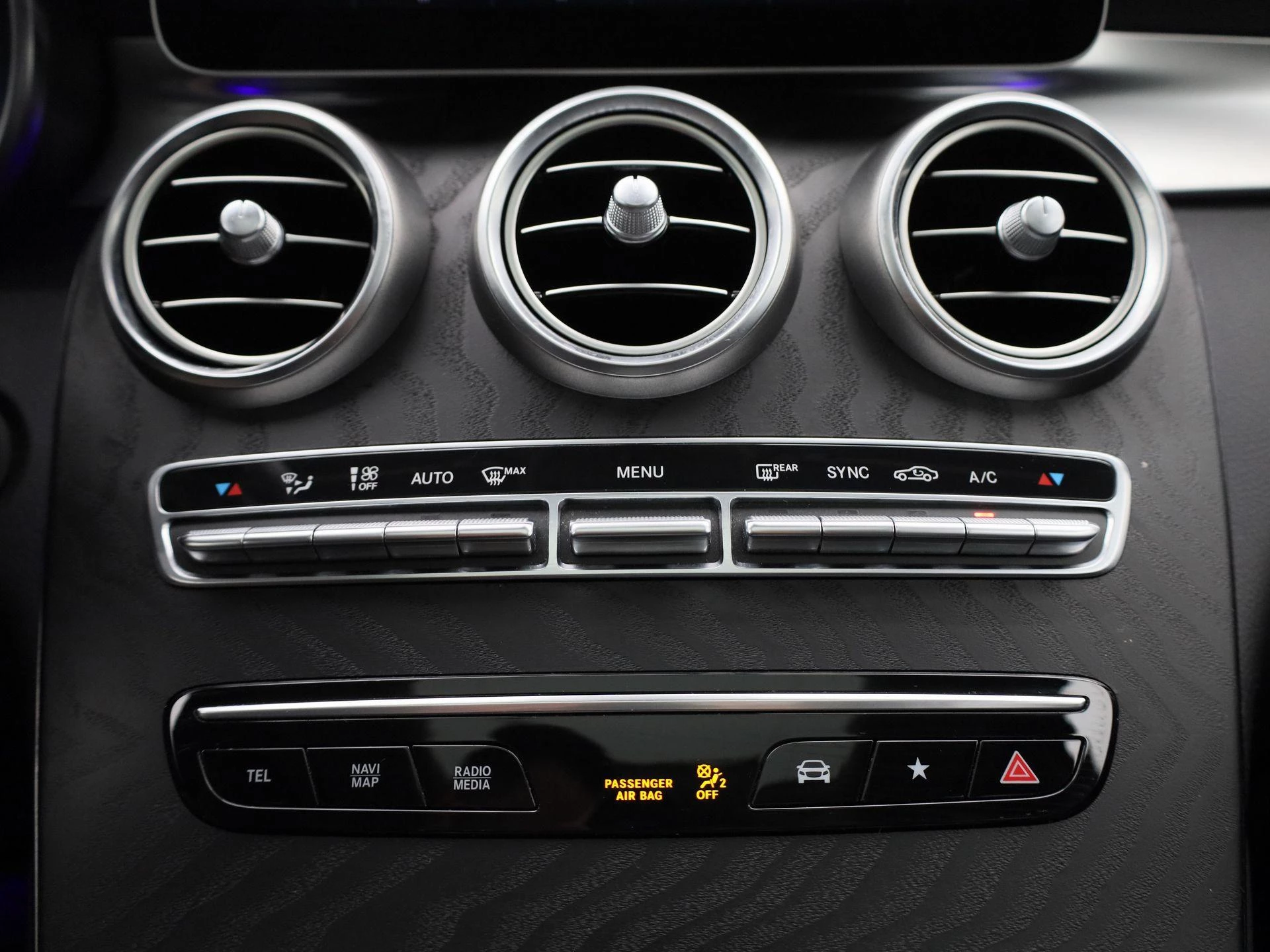 Mercedes-Benz GLC 300 4MATIC Premium Plus