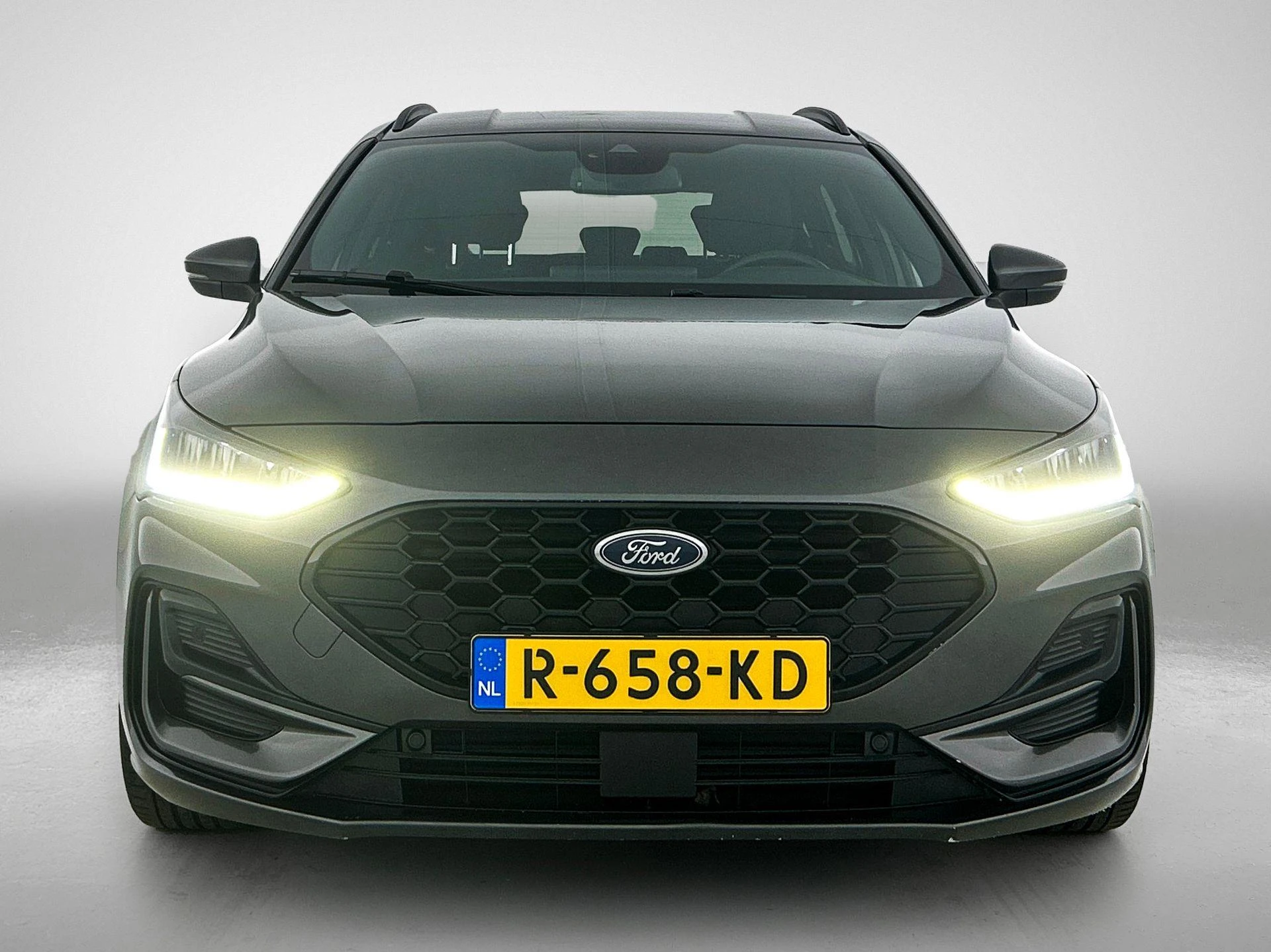 Ford Focus Wagon 1.0 EcoBoost Hybrid ST Line X