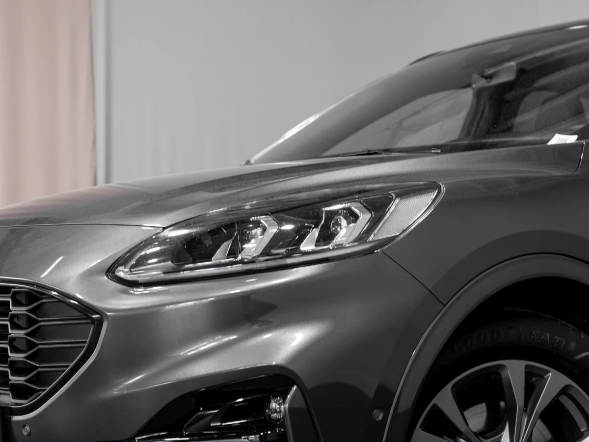 Ford Kuga ST-Line X*PANO*AHK*KAM*ACC*NAVI*SOUND-SYS. LED Pano SHZ 4xSHZ