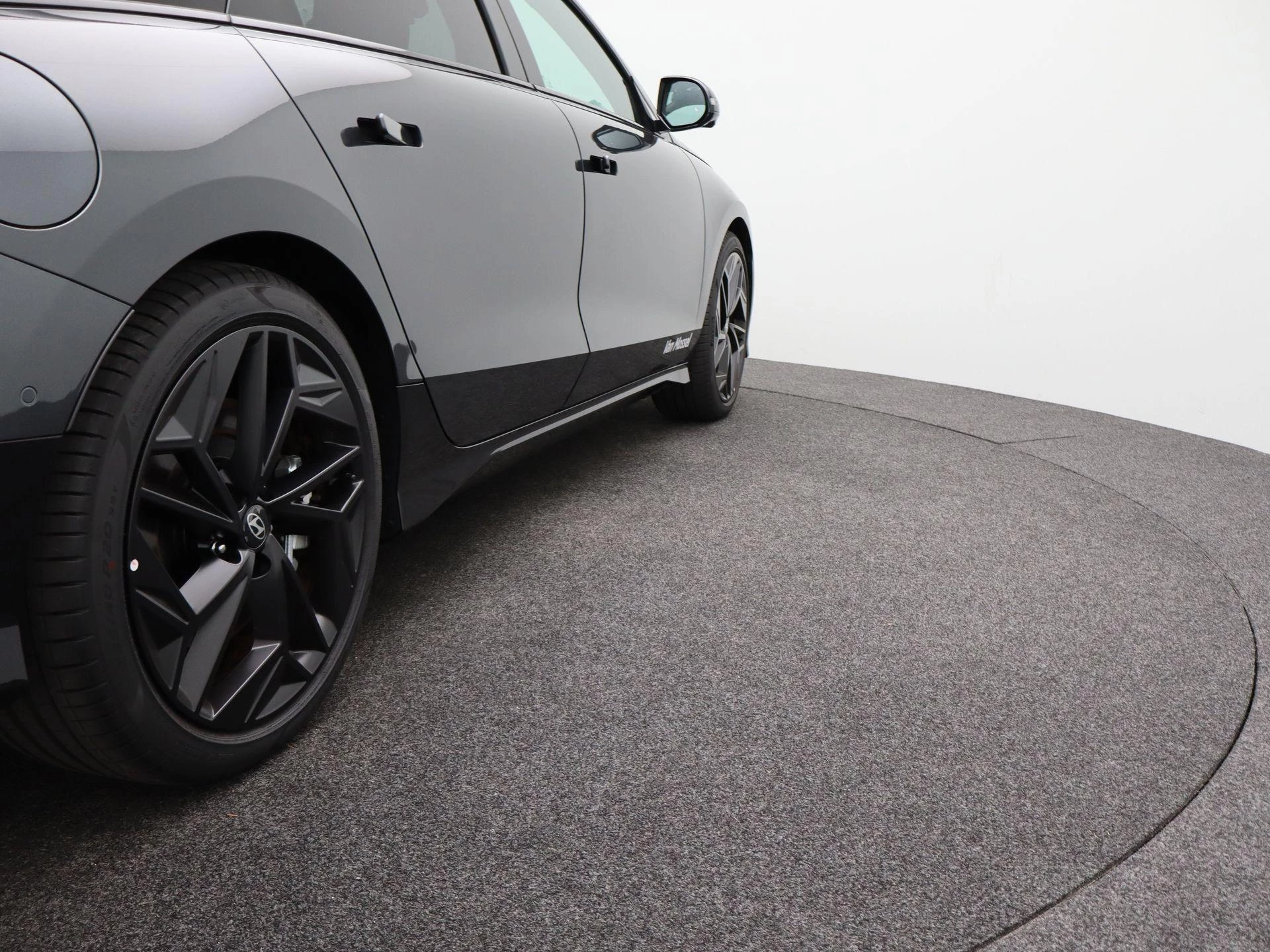 Hyundai-IONIQ 6-image-39