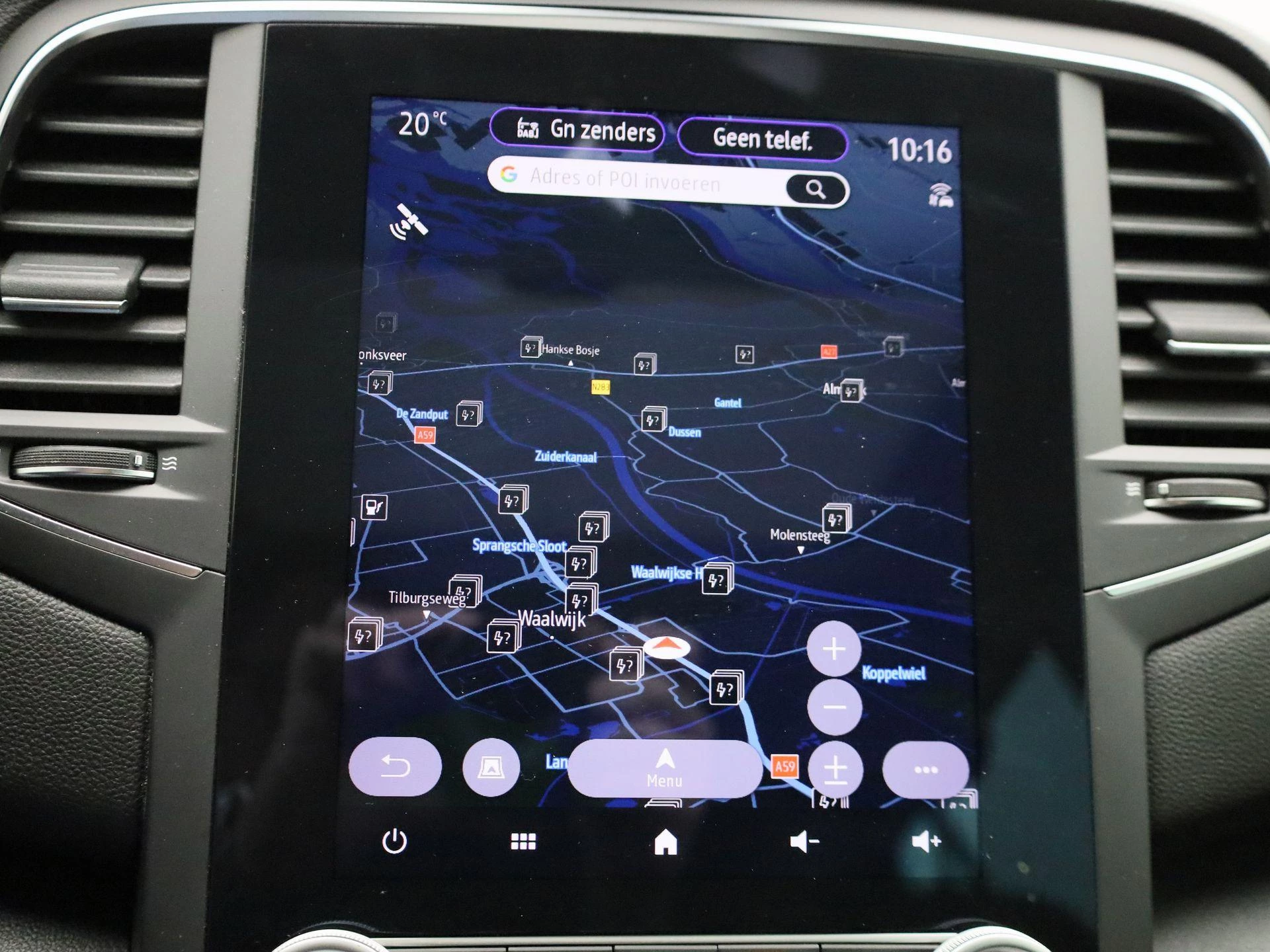 Renault-Megane E-Tech-image-19