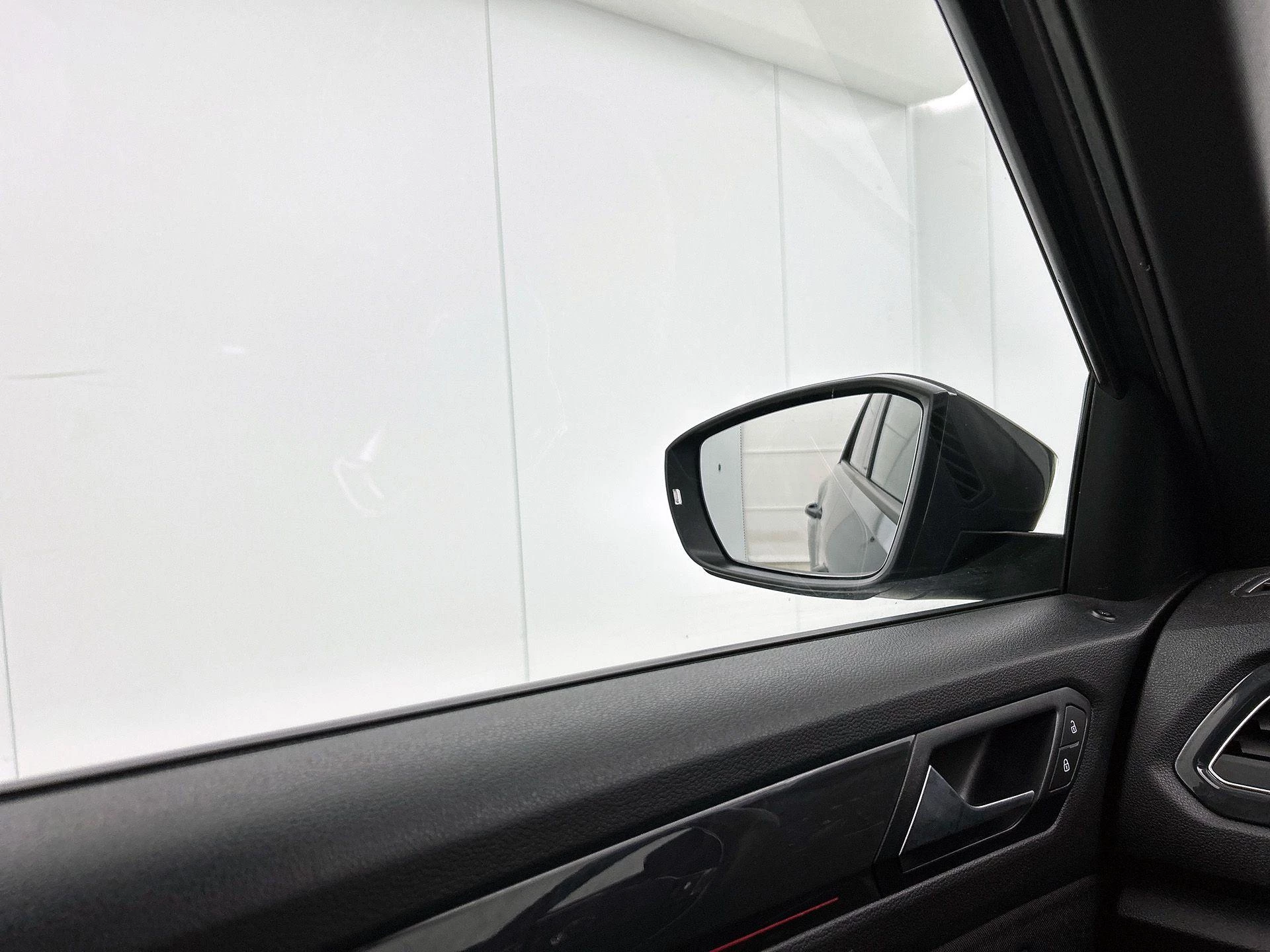 Volkswagen T-Roc 1.5 TSI Sport 150 PK