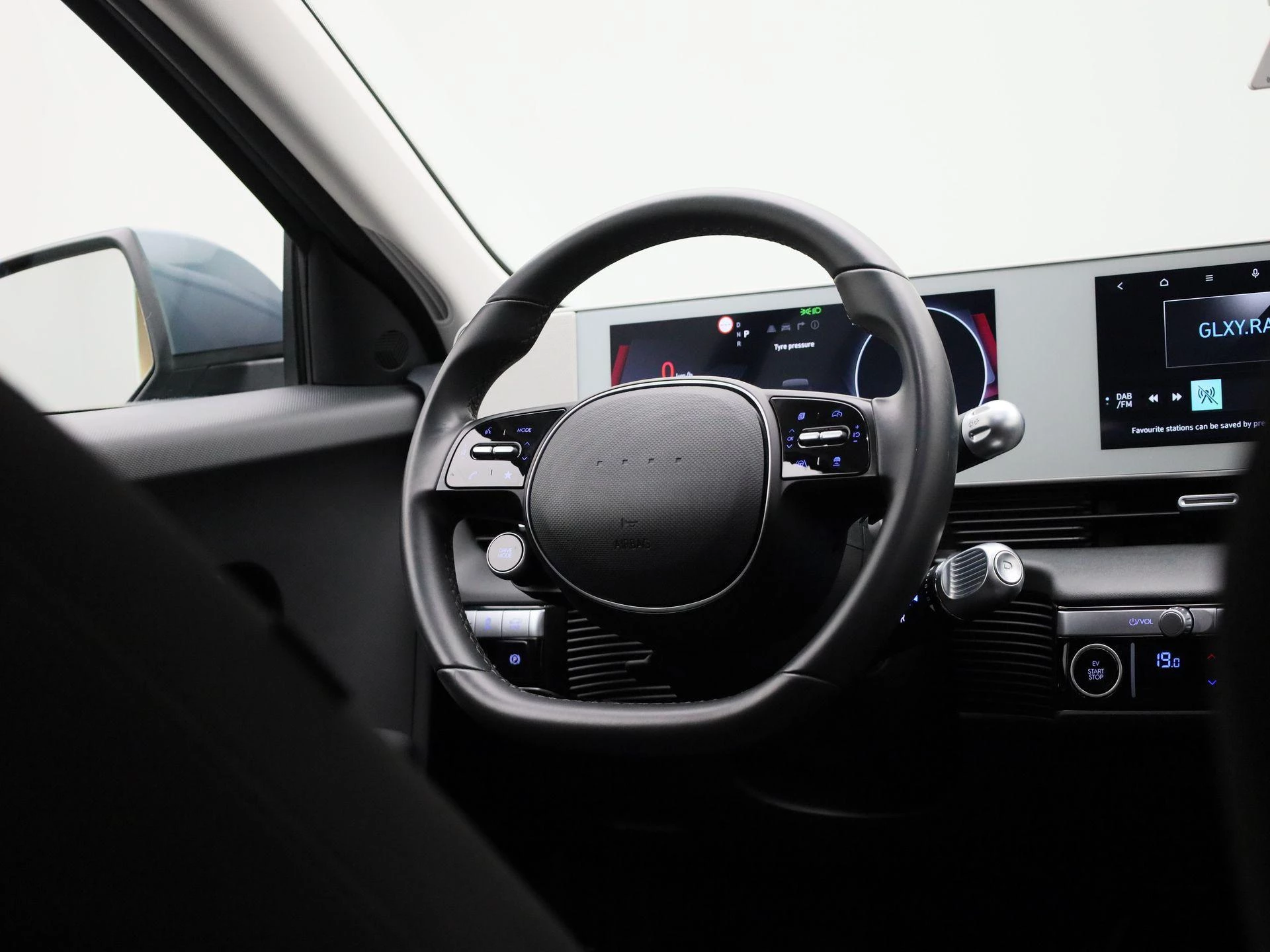 Hyundai-IONIQ 5-image-36