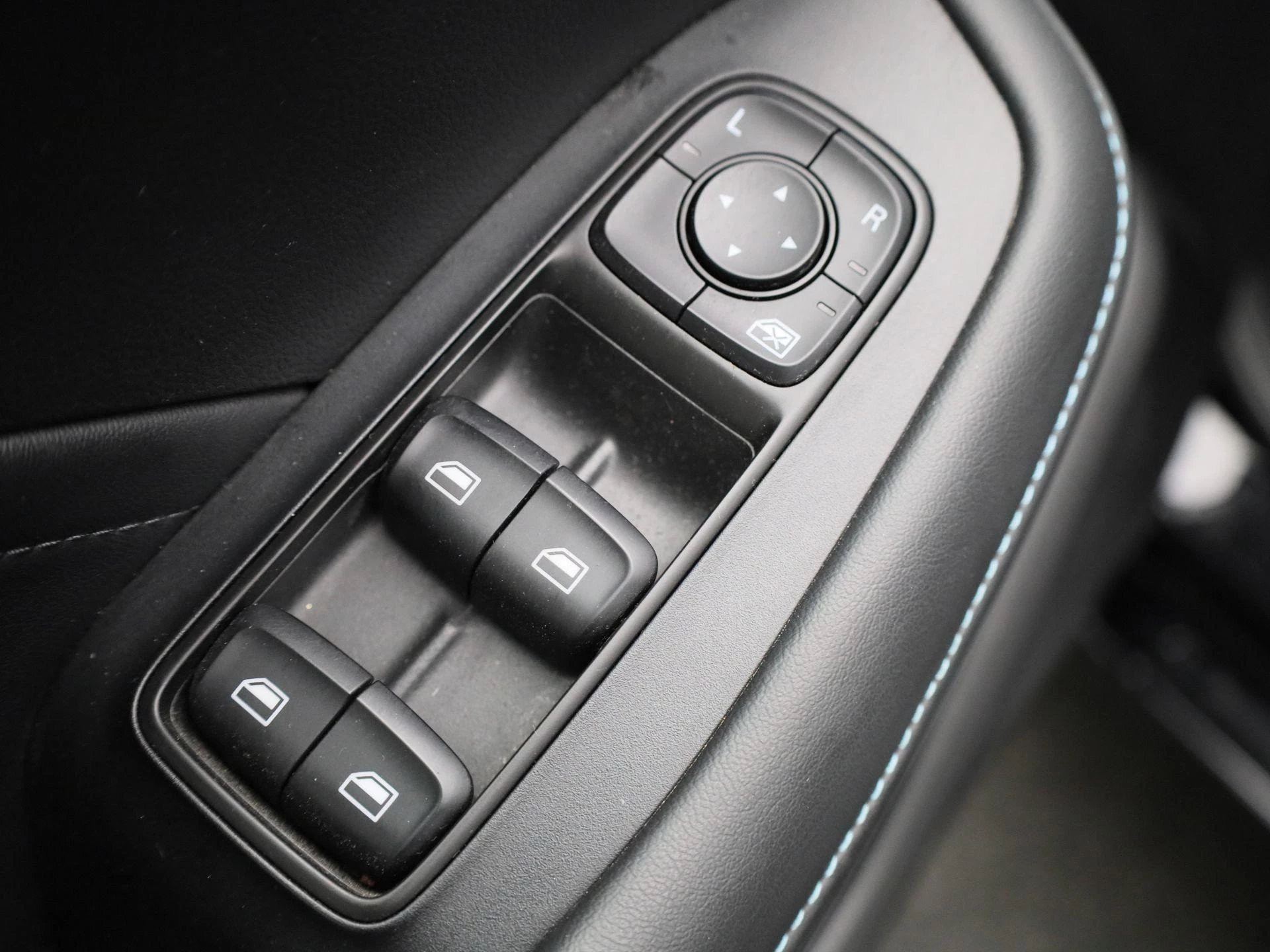 MG MG5 Electric Standard Range Luxury 50 kWh
