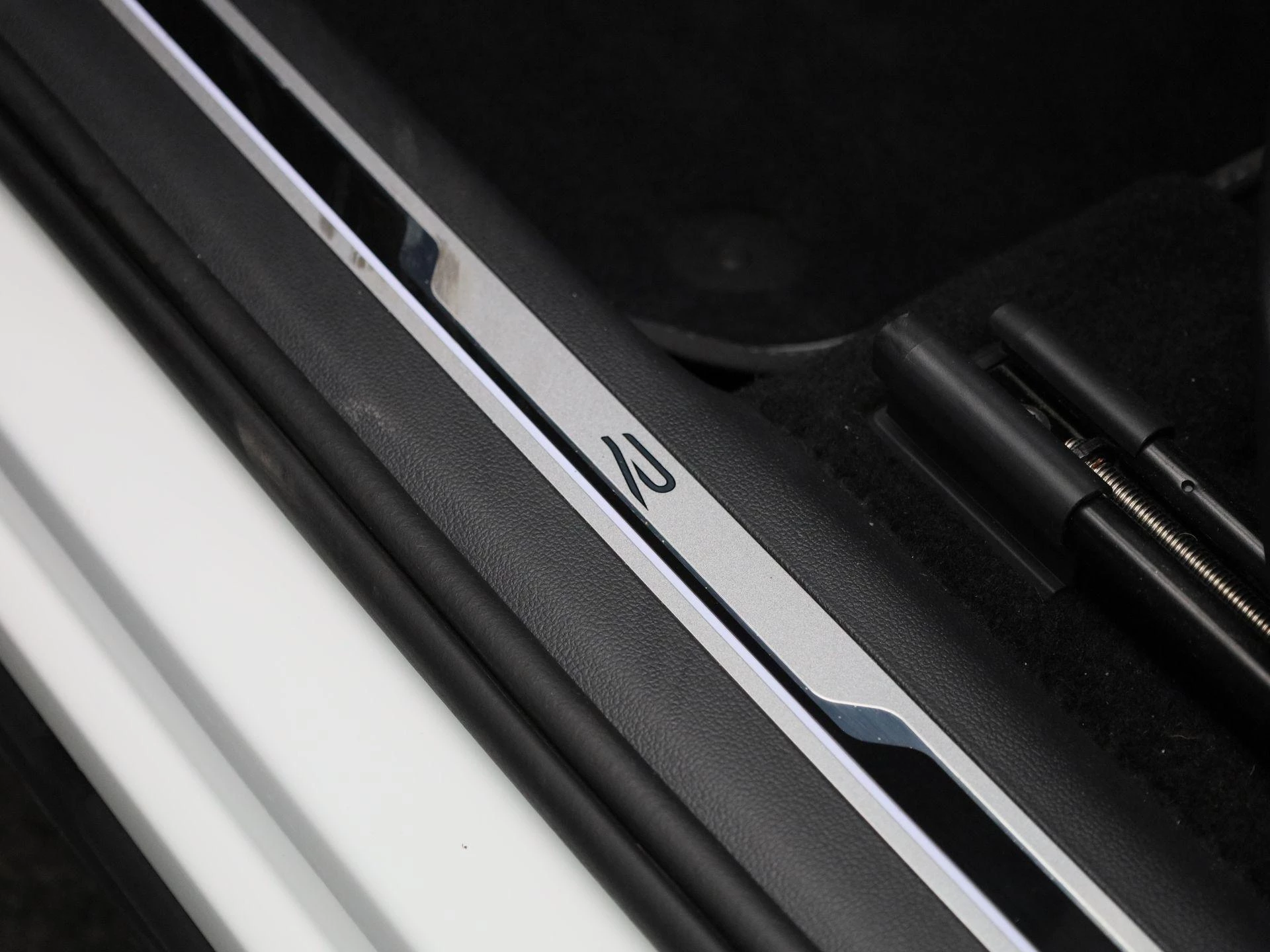 Volkswagen-Tiguan-image-47