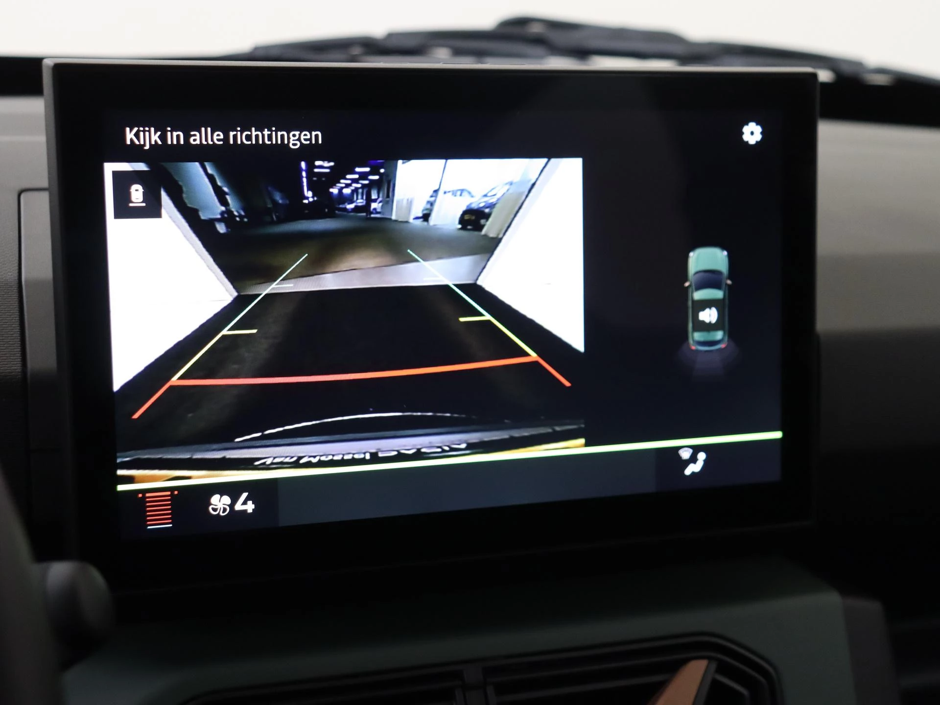 Dacia-Spring-image-16