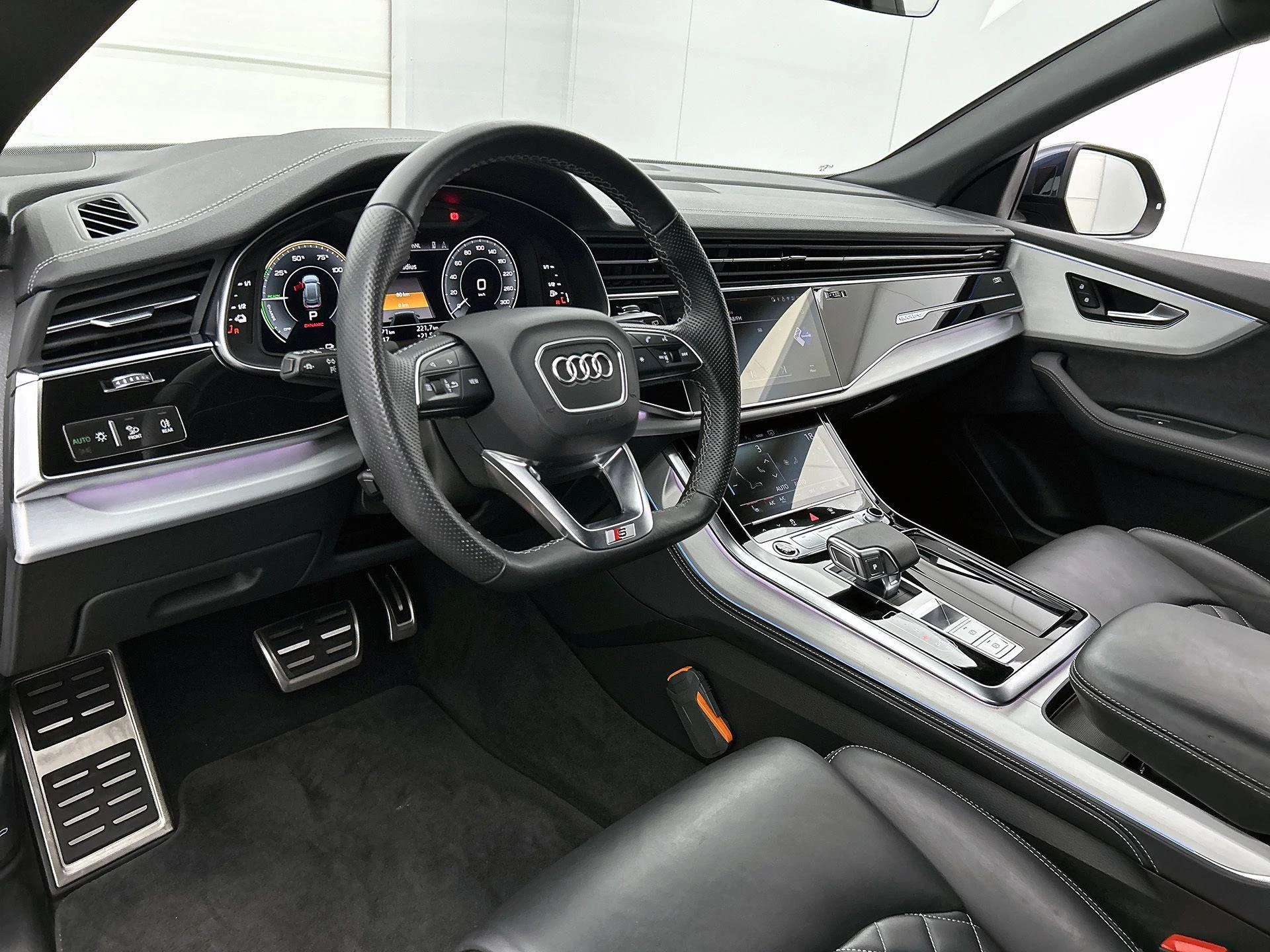 Audi-Q8-image-19