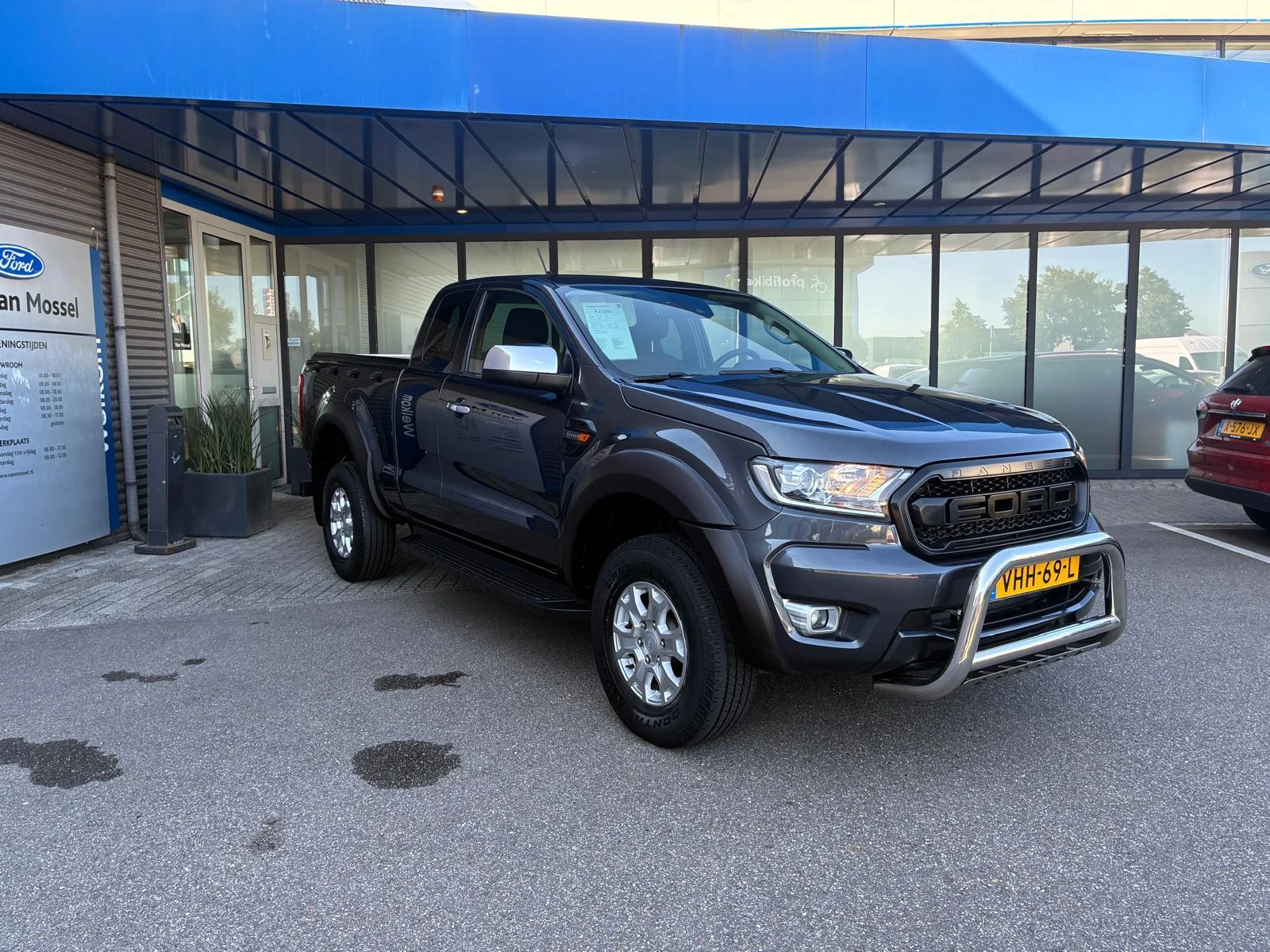 Ford-Ranger-image-2
