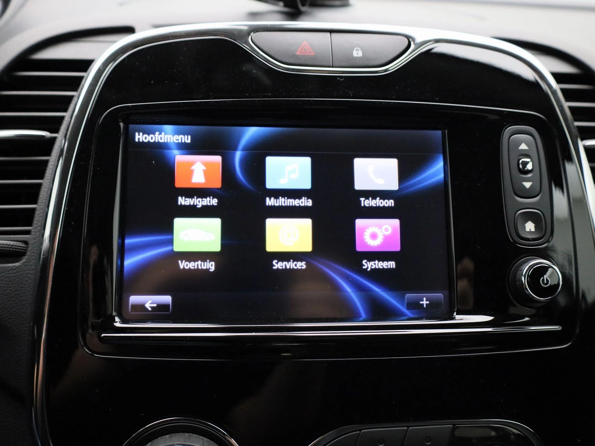 Renault-Captur-image-14