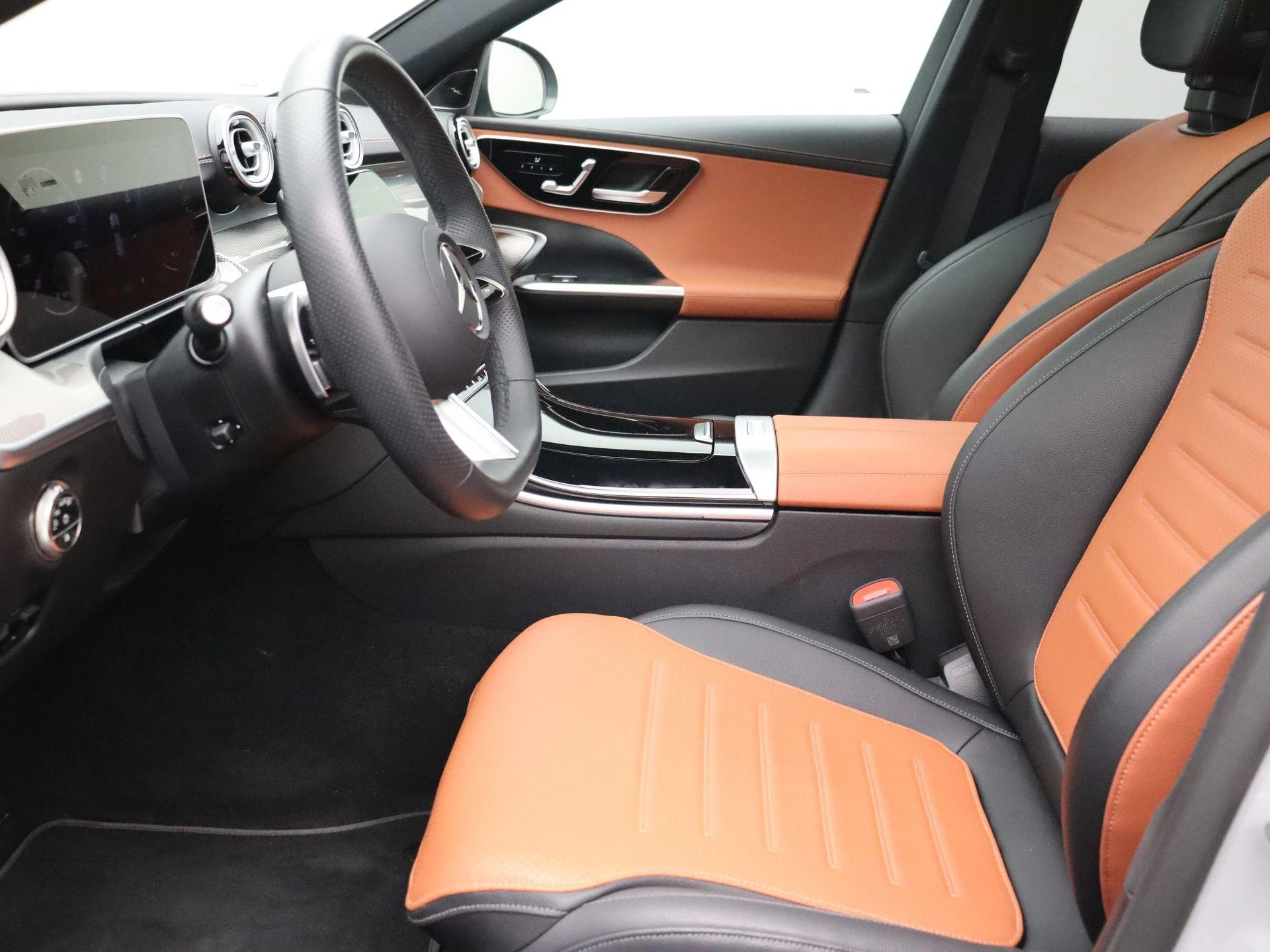 Mercedes-Benz Classe C 300 e AMG Line Estate + LEDER TWO TONE + PANO DAK + BURMESTER +