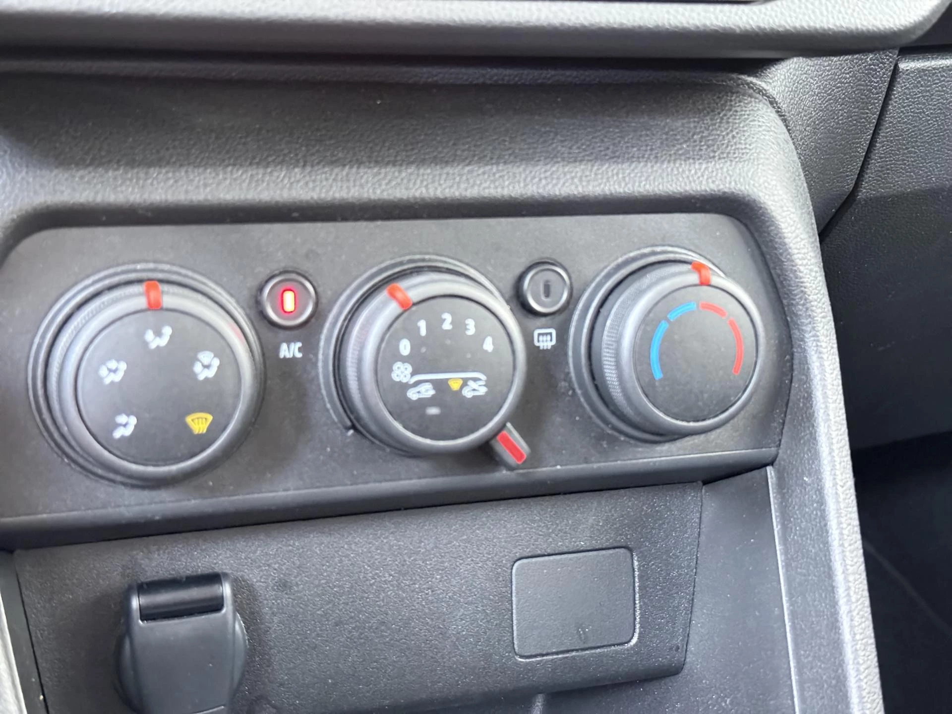 Dacia-Sandero-image-18