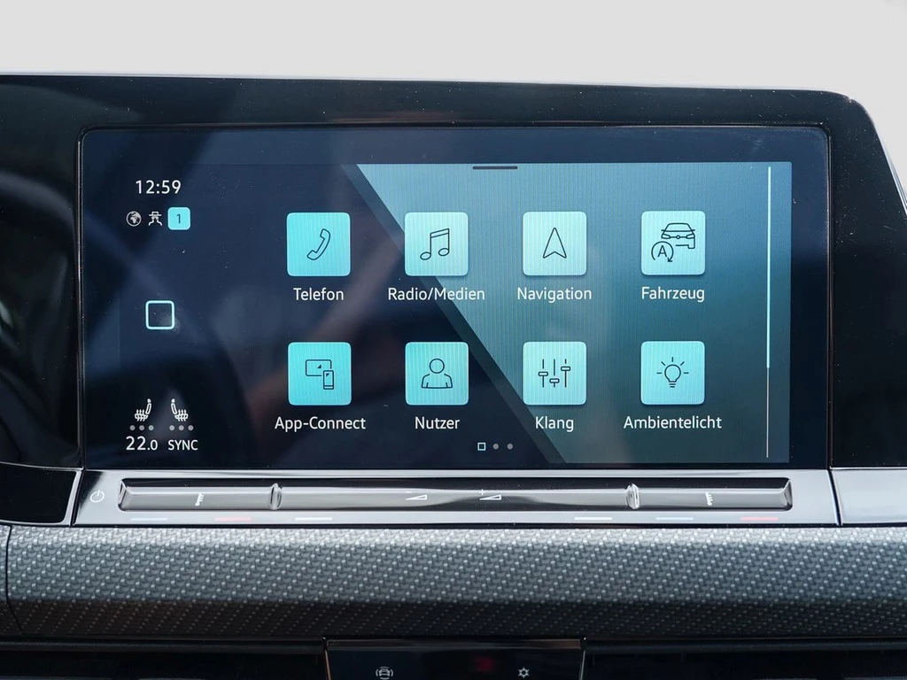 Volkswagen-Golf-image-12