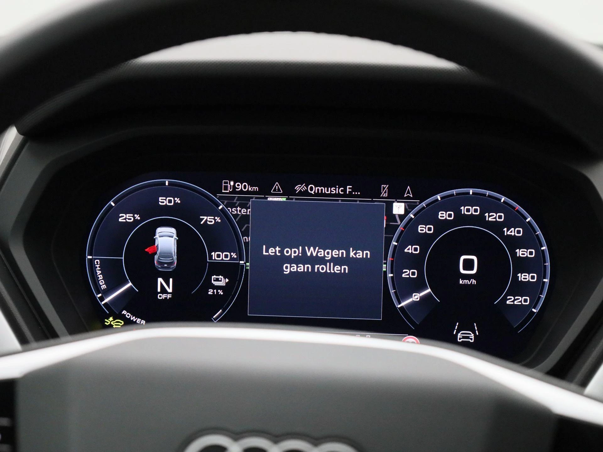 Audi-Q4 e-tron-image-7