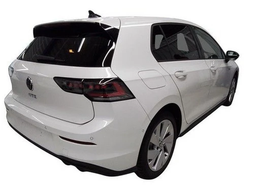 Volkswagen-Golf-image-2