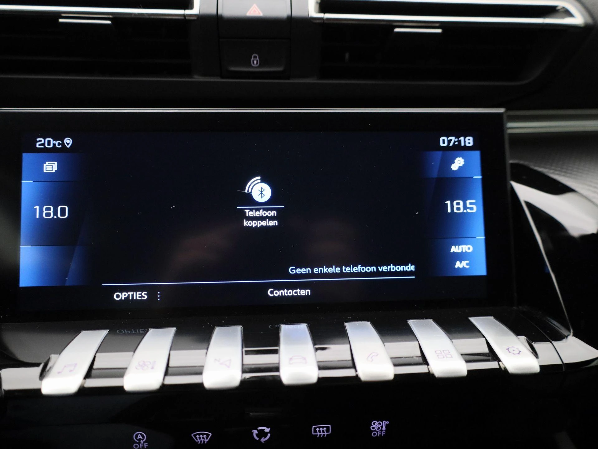 Peugeot-508-image-27