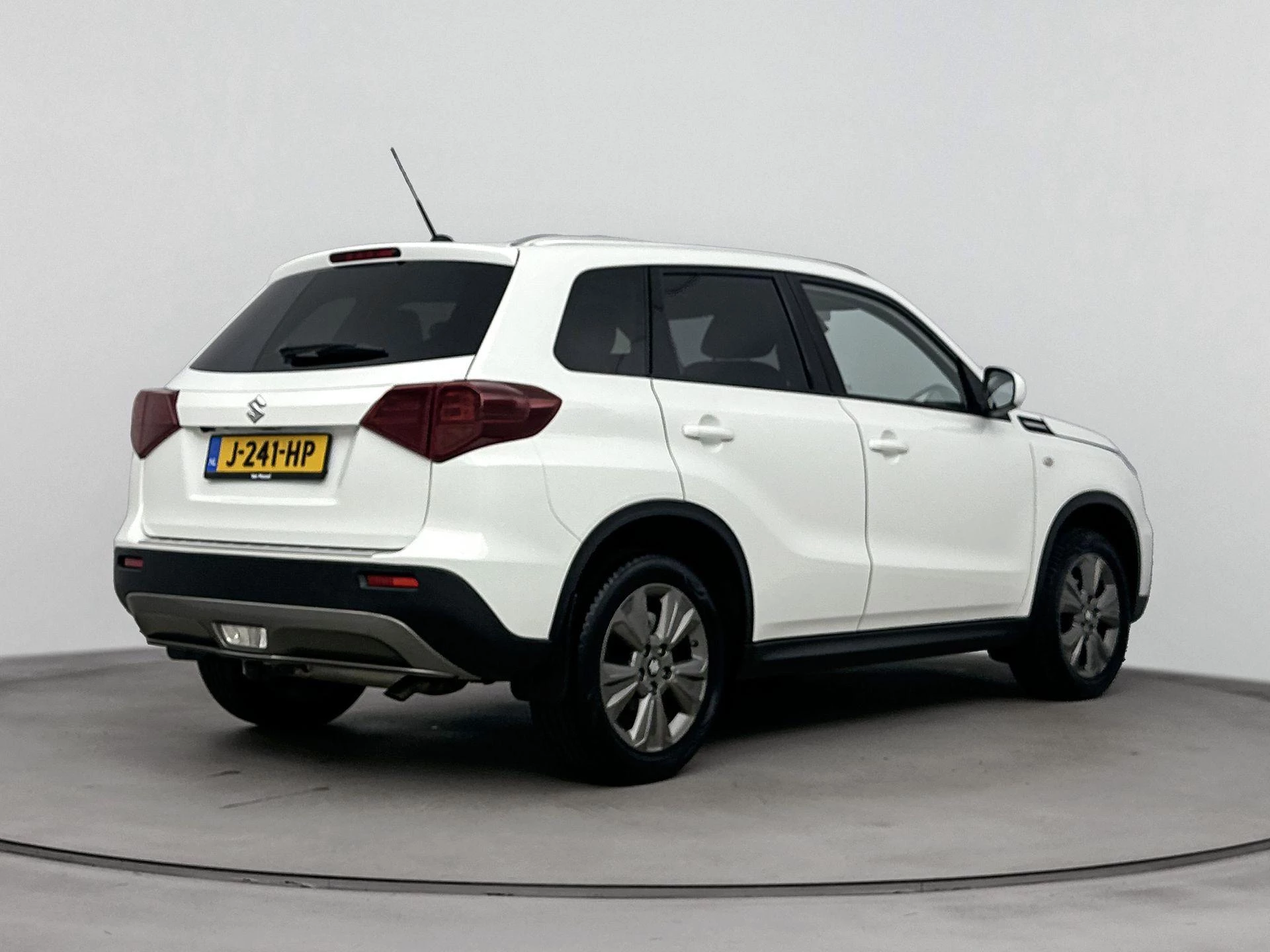 Suzuki-Vitara-image-3