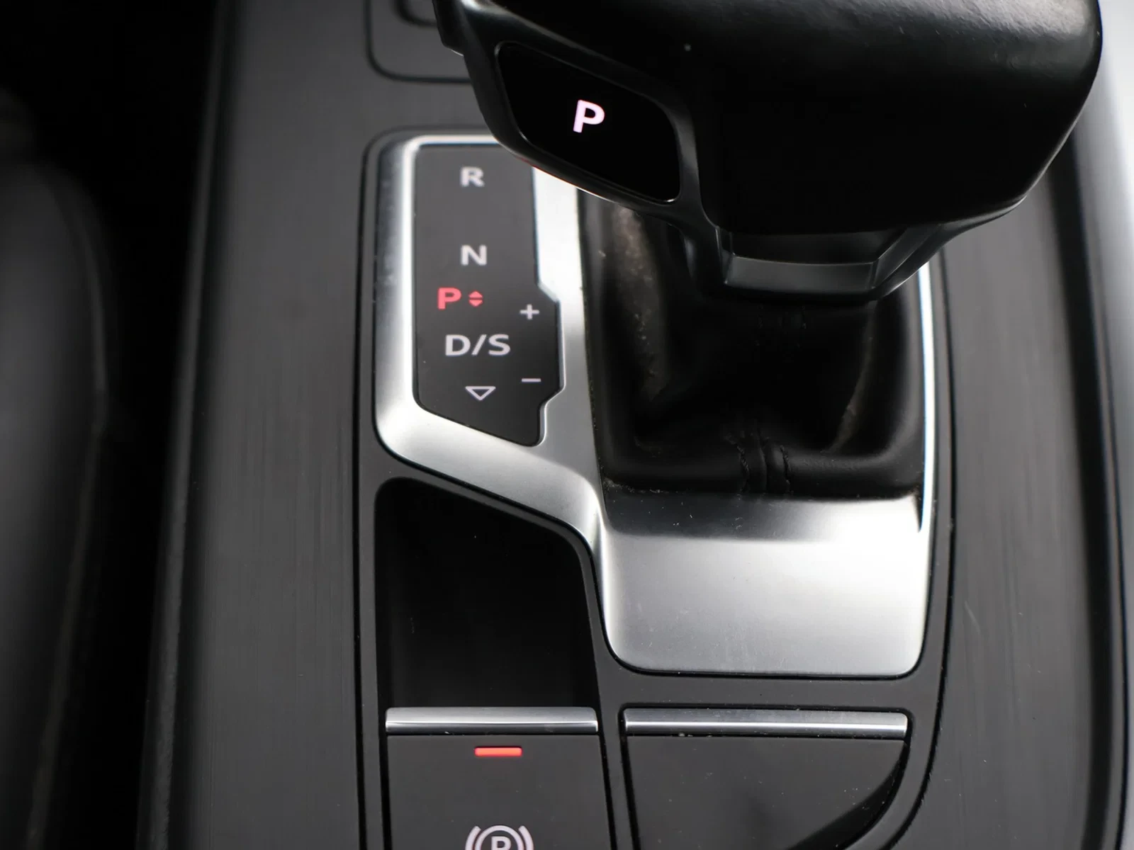 Audi A5 Sportback CNG Audi A5 Sportback Business Edition 2.0TFSI CNG 170PK *AUTOMAAT*ALCANTARA*TREKHAAK*CAMERA*PDC*CRUISE*