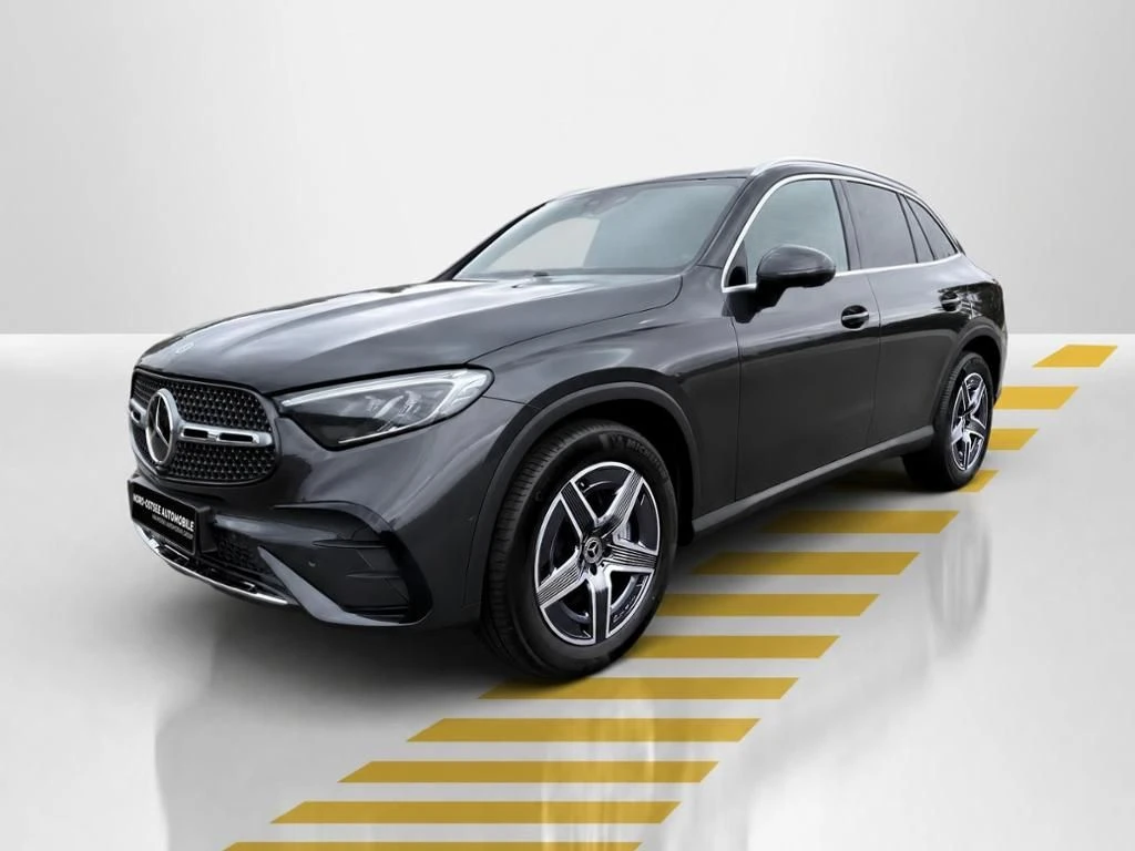 Mercedes-Benz-GLC 300 d-image-3