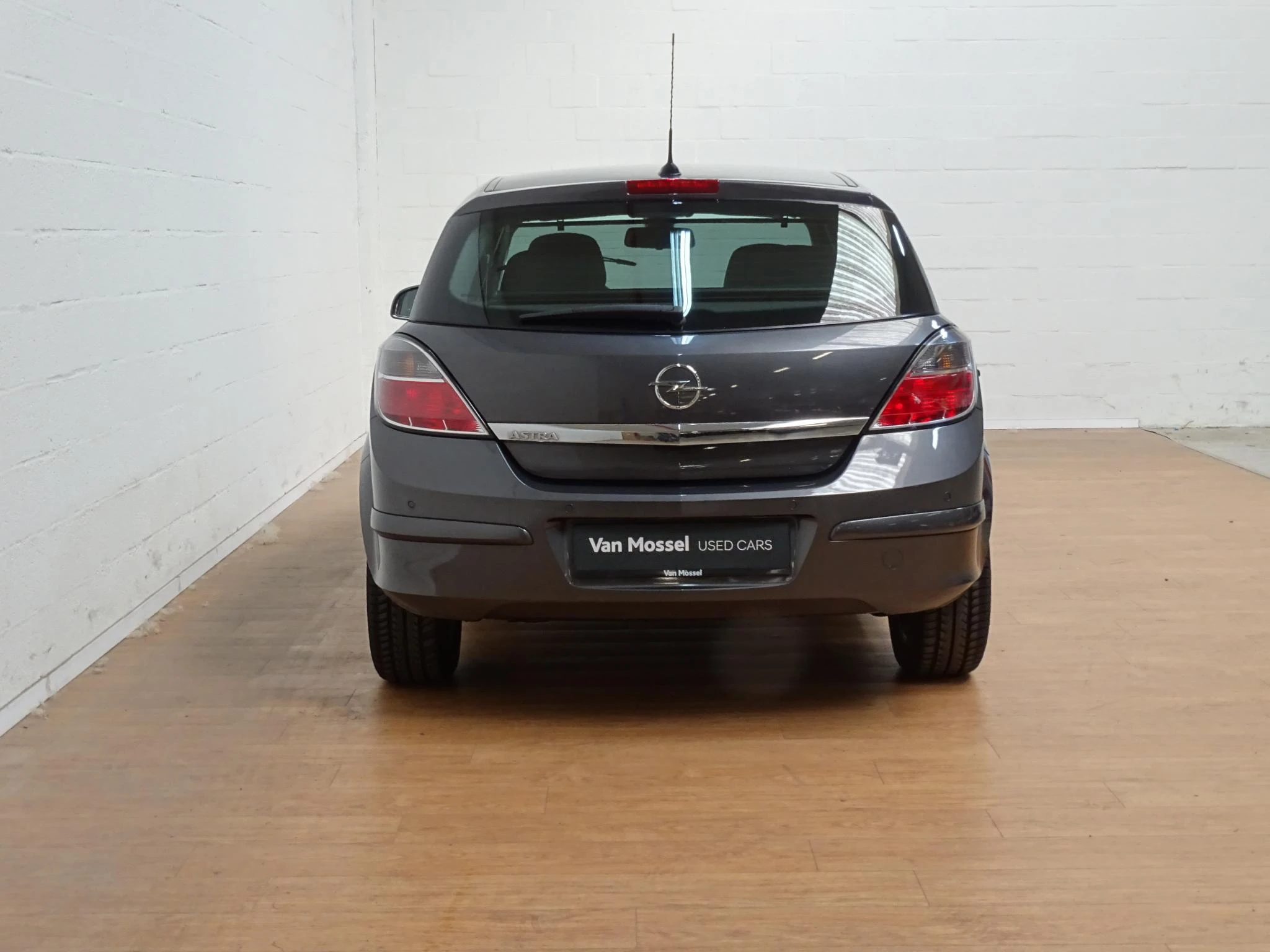 Opel-Astra-image-9