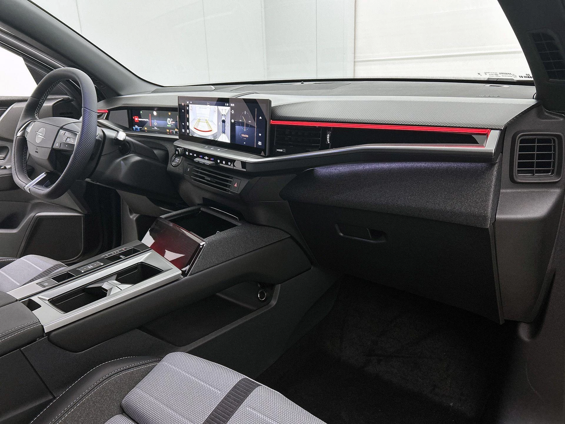 Opel-Grandland-image-21