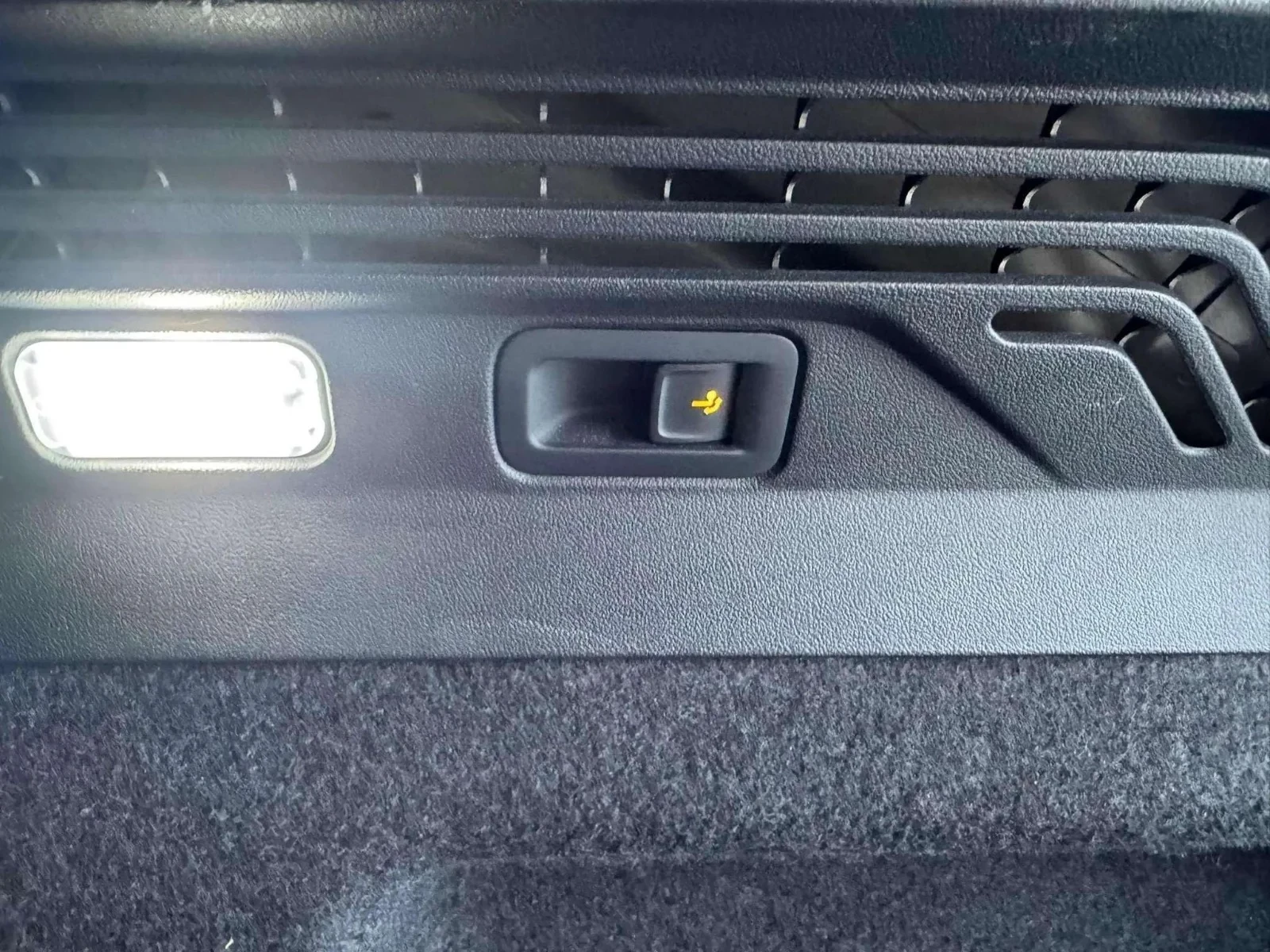 Volkswagen-ID.4-image-22