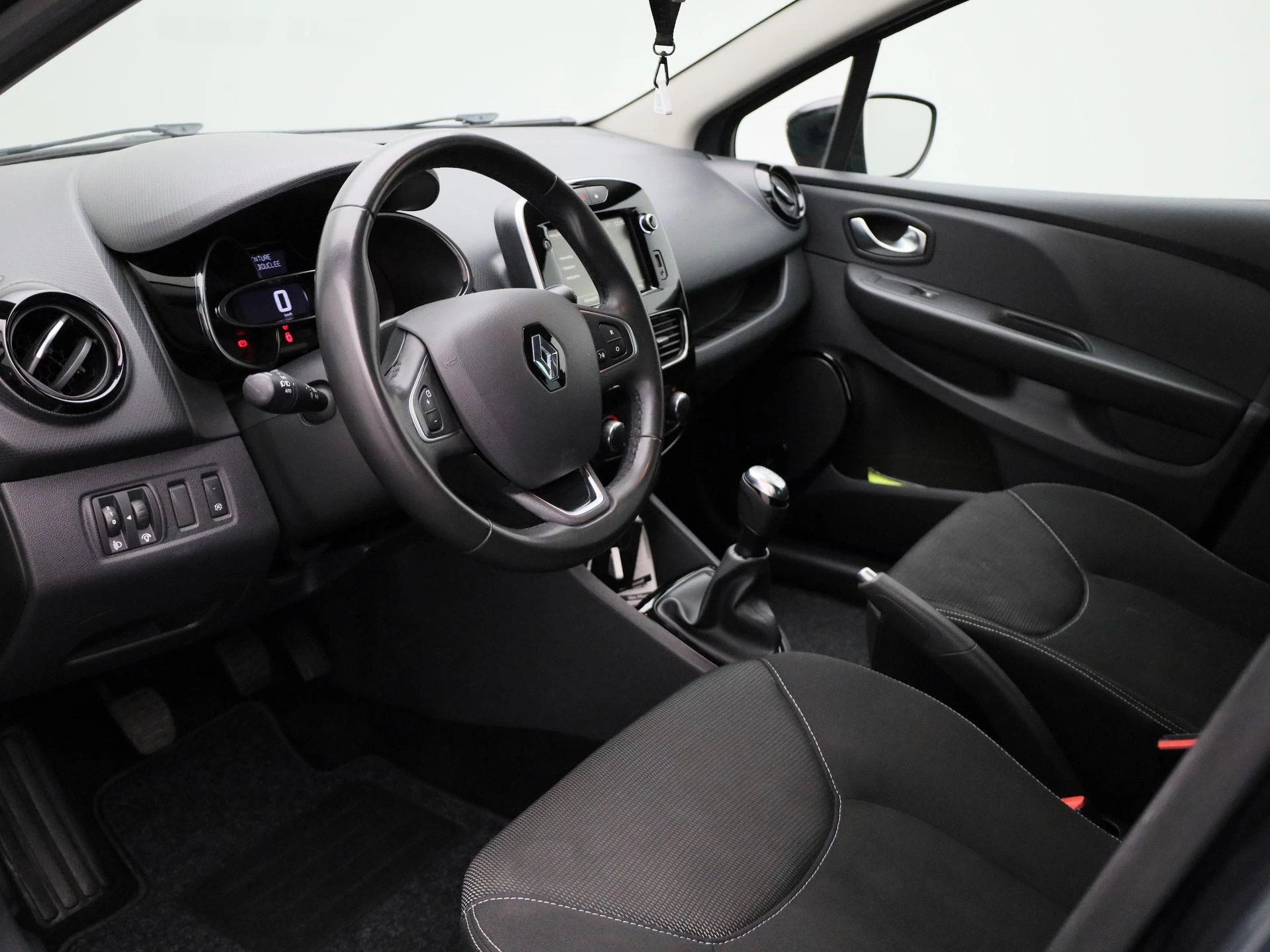 Renault Clio SCe 65 Zen
