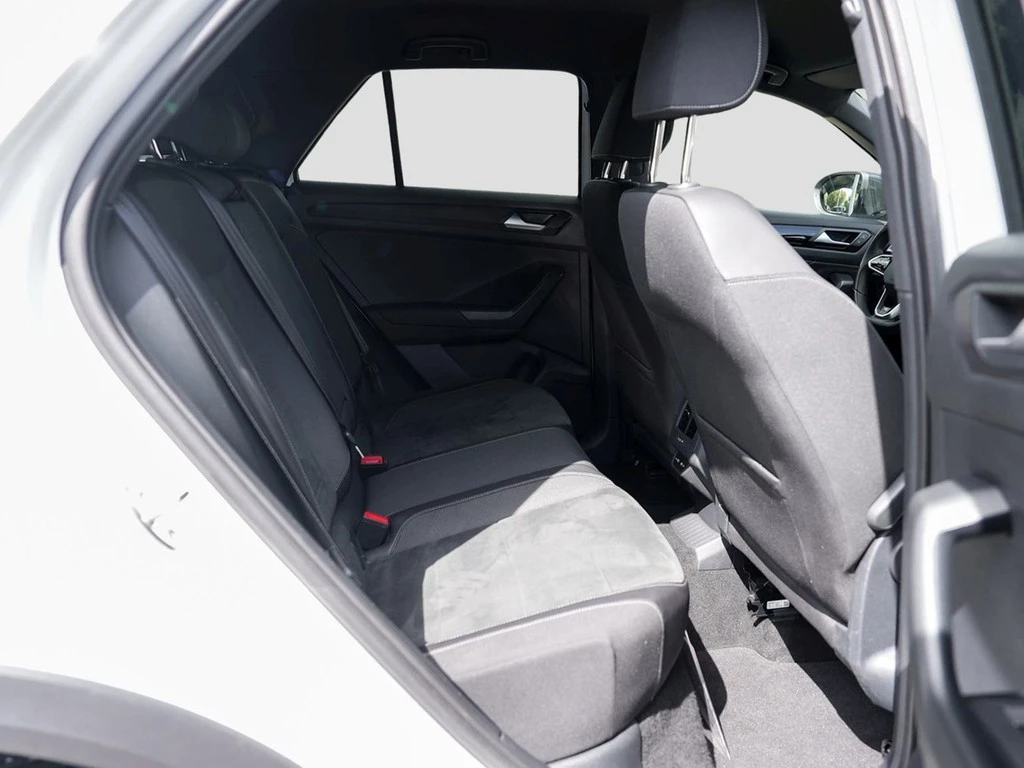 Volkswagen-T-Roc-image-9