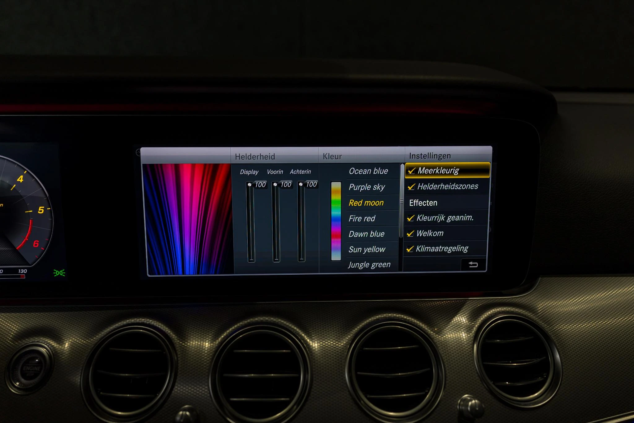 Mercedes-Benz-Classe E-image-29