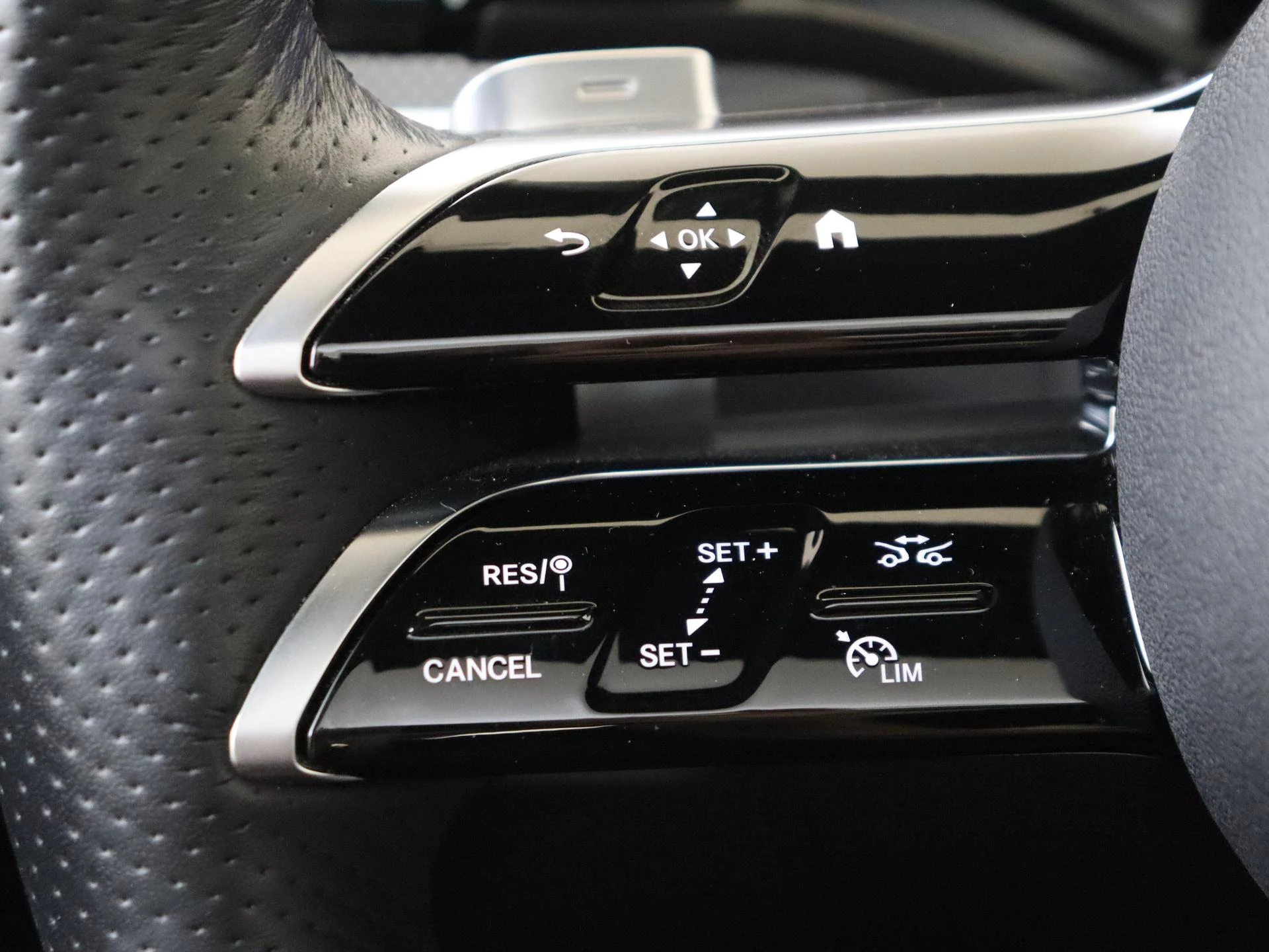 Mercedes-Benz GLC 400e 4MATIC AMG Line