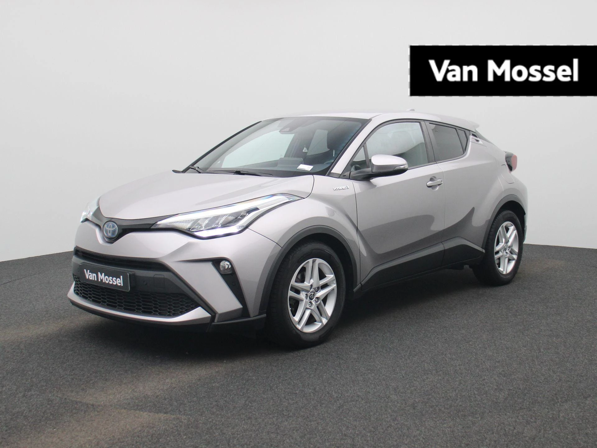 Toyota-C-HR-image-0