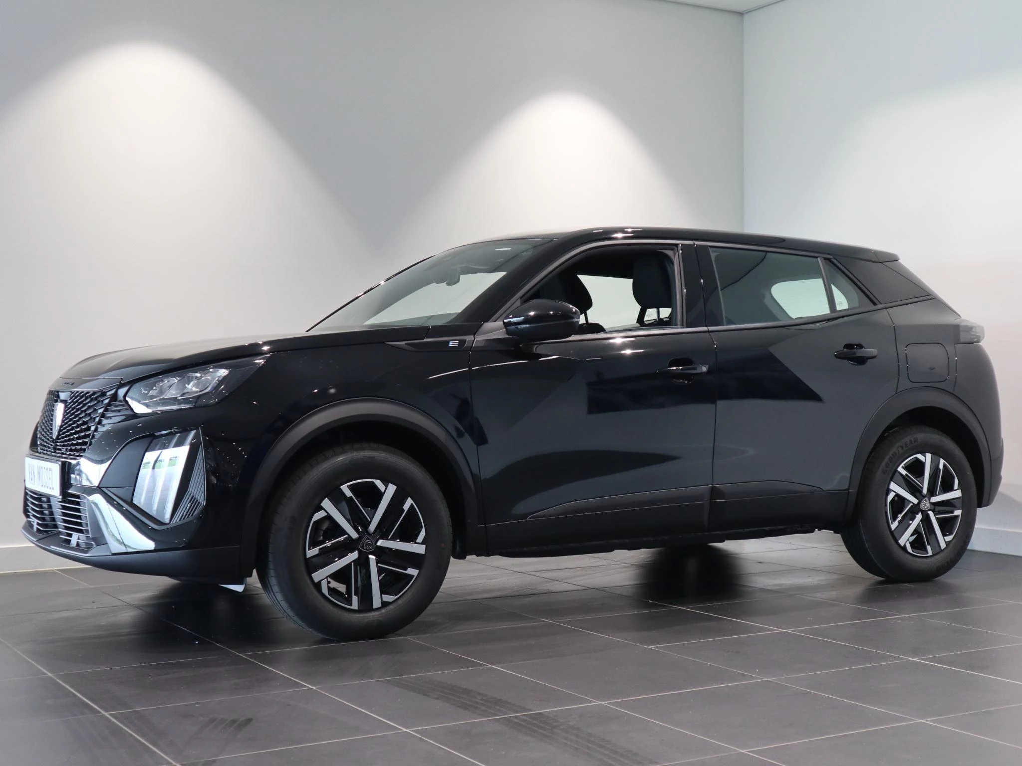 Peugeot-2008-image-2