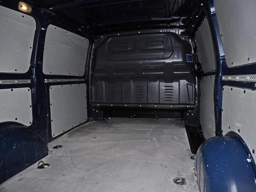 Mercedes-Benz-Vito 116-image-13
