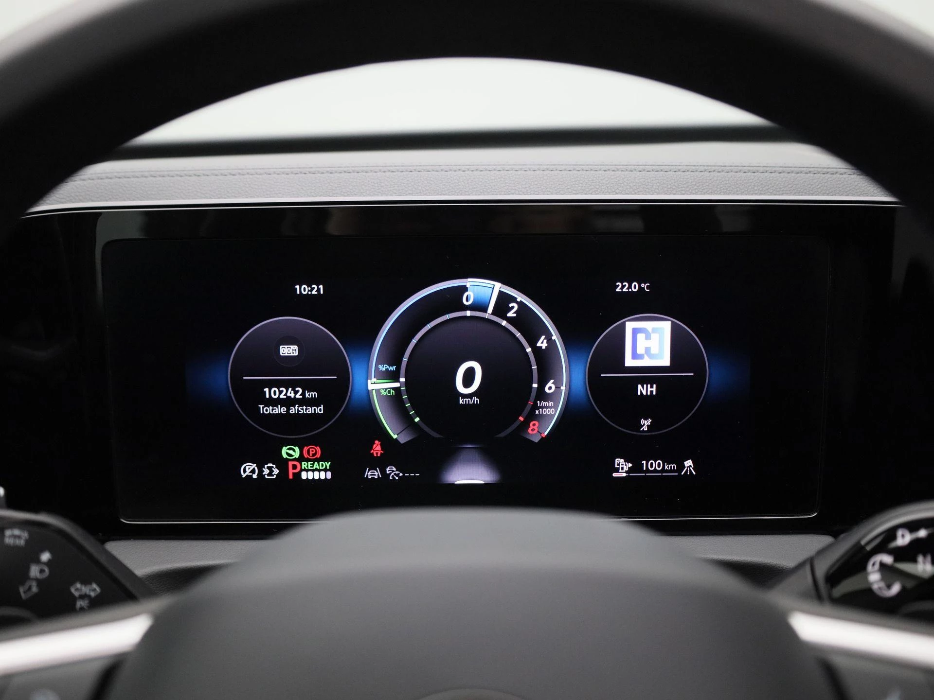 Volkswagen-Tiguan-image-14