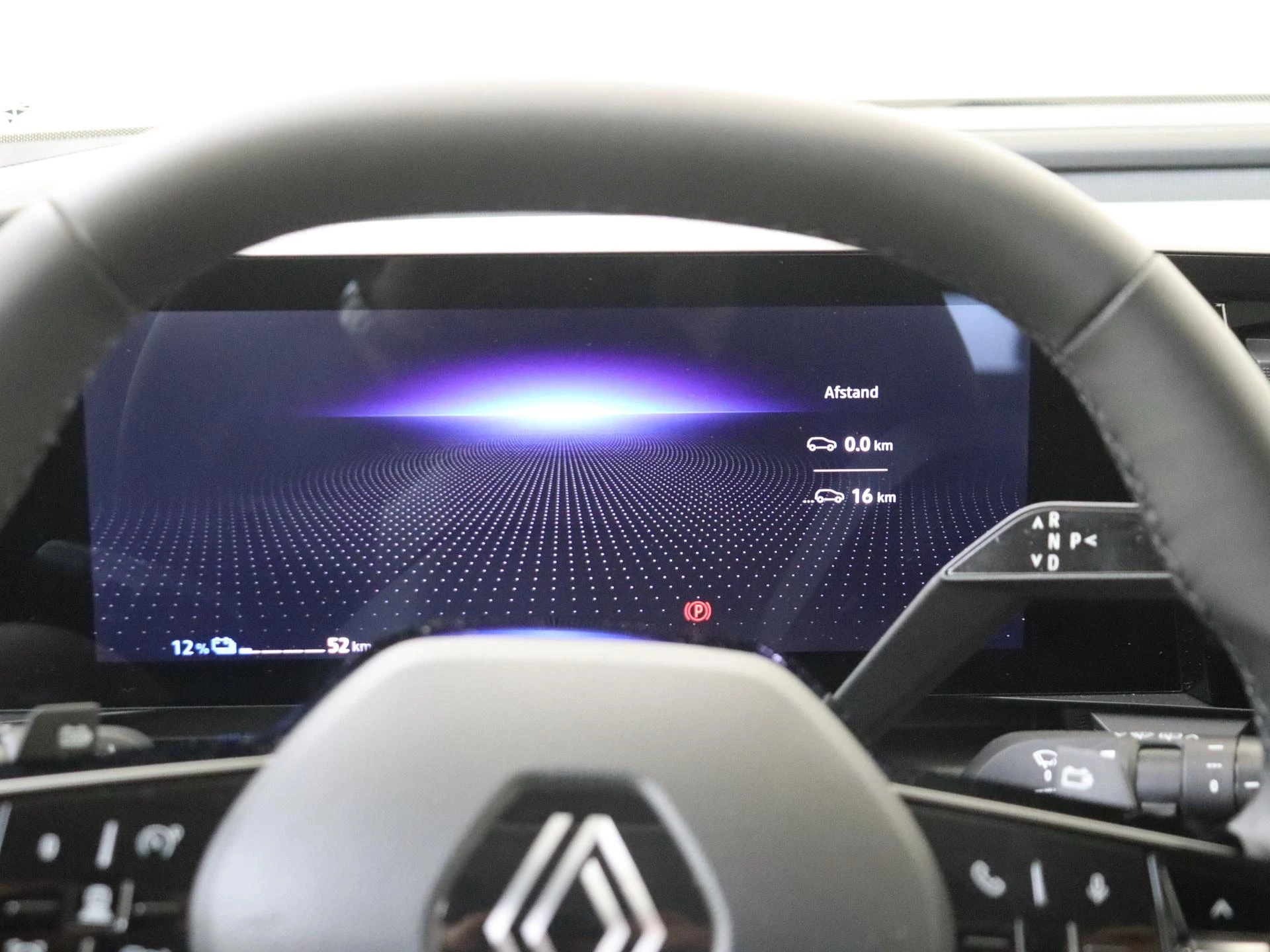 Renault-Megane E-Tech-image-15