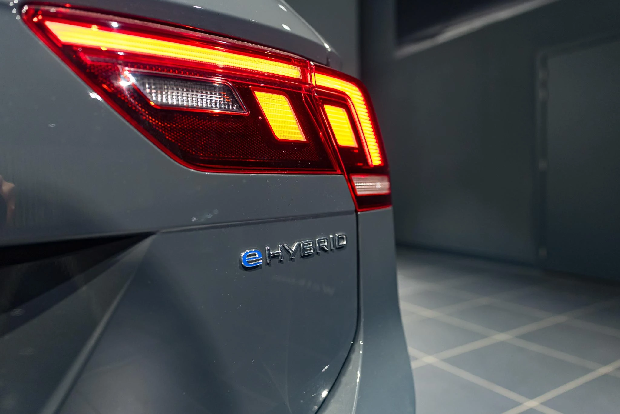Volkswagen-Tiguan-image-17
