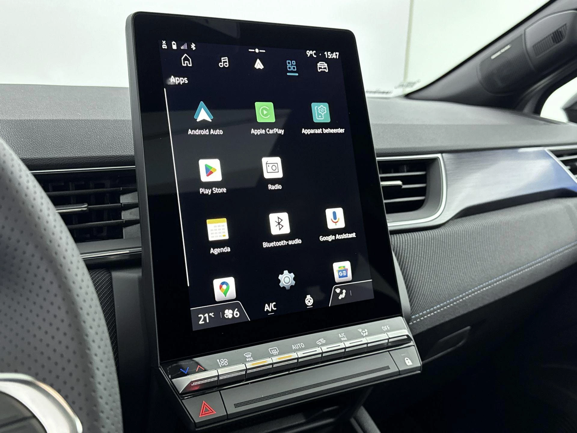 Renault-Captur-image-10