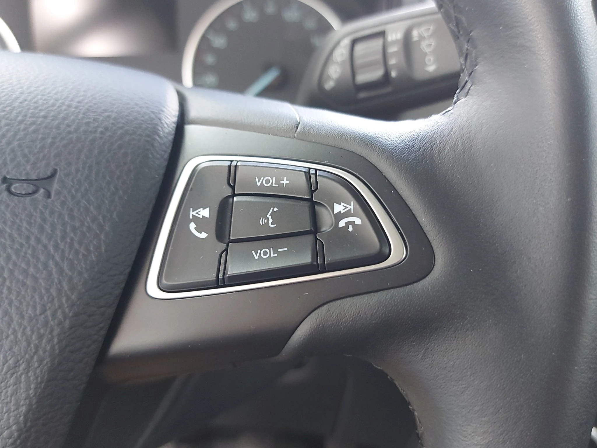 Ford-EcoSport-image-19