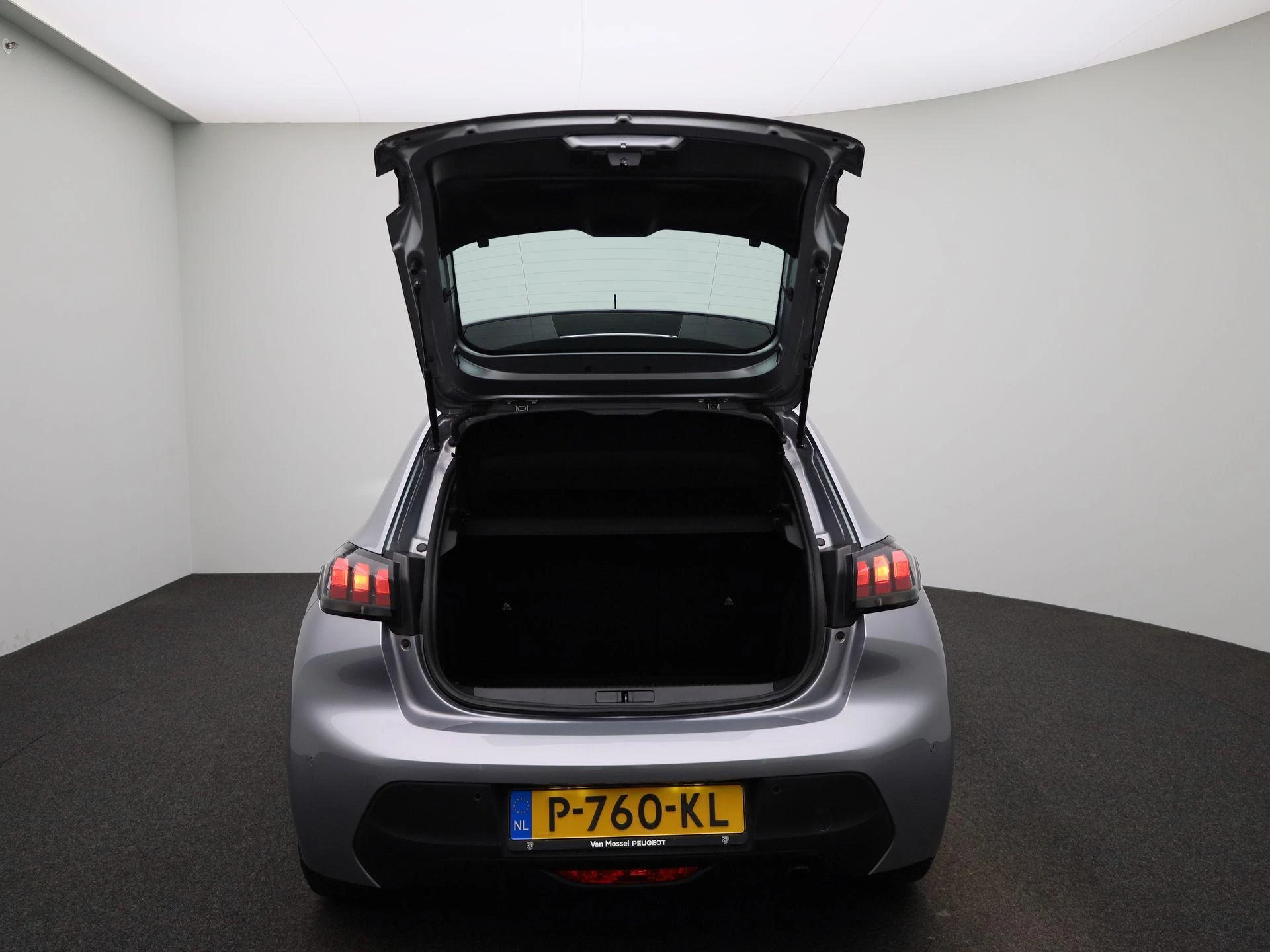 Peugeot-208-image-10