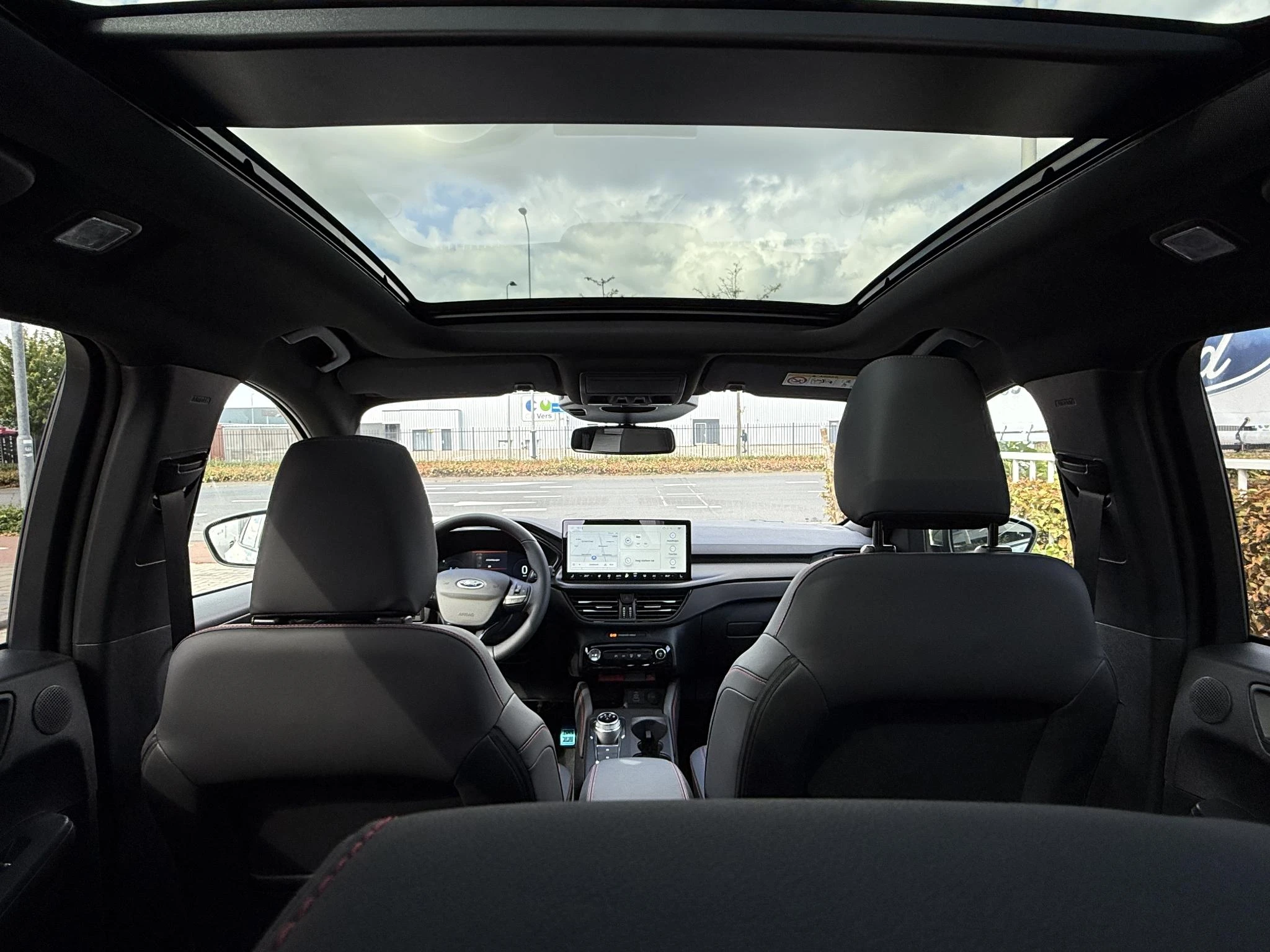 Ford-Kuga-image-13